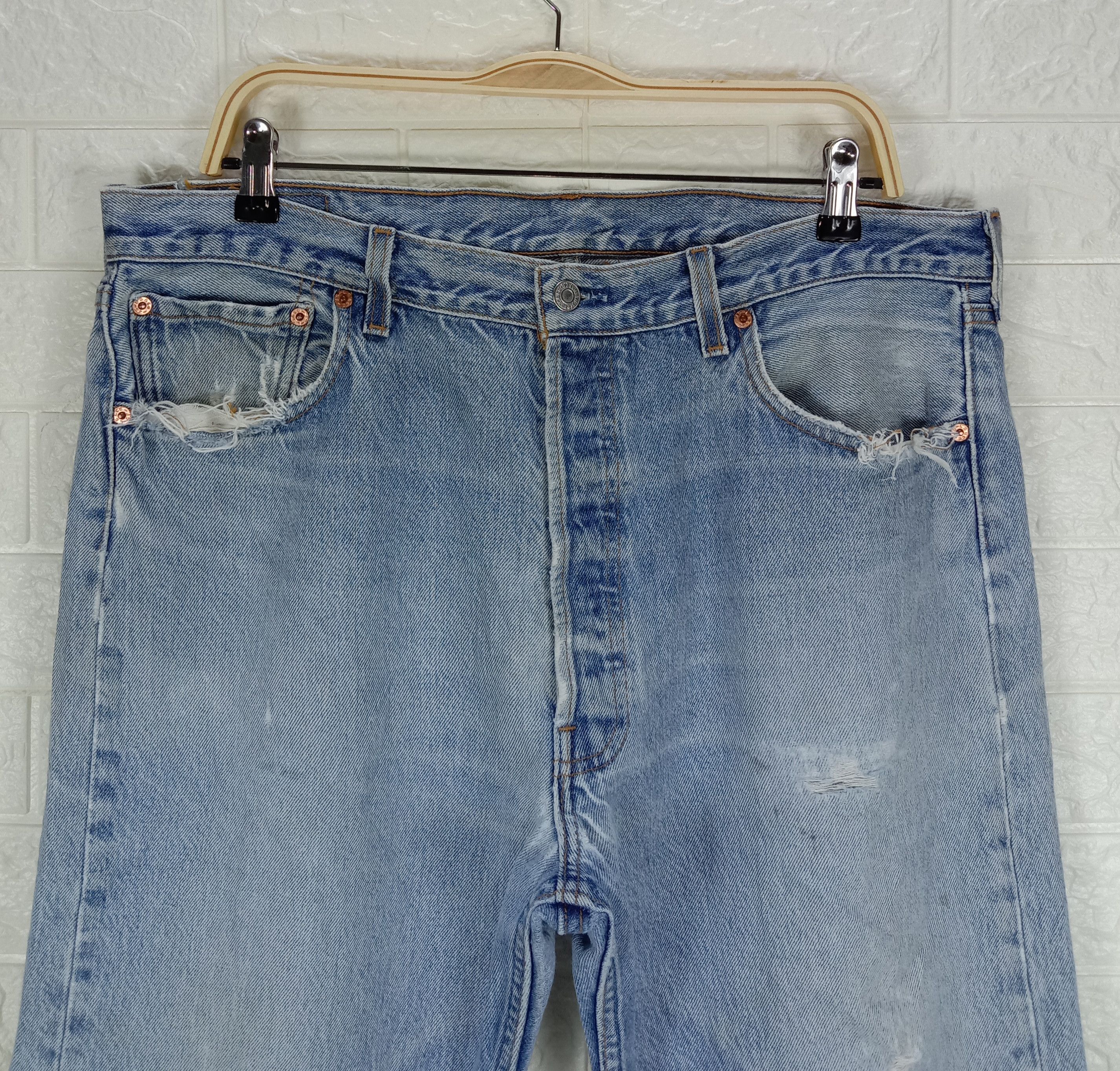 Levi's Vintage 90s Levi's 501xx Jeans Light Wash Distressed Denim Size US 36 / EU 52 - 2 Thumbnail