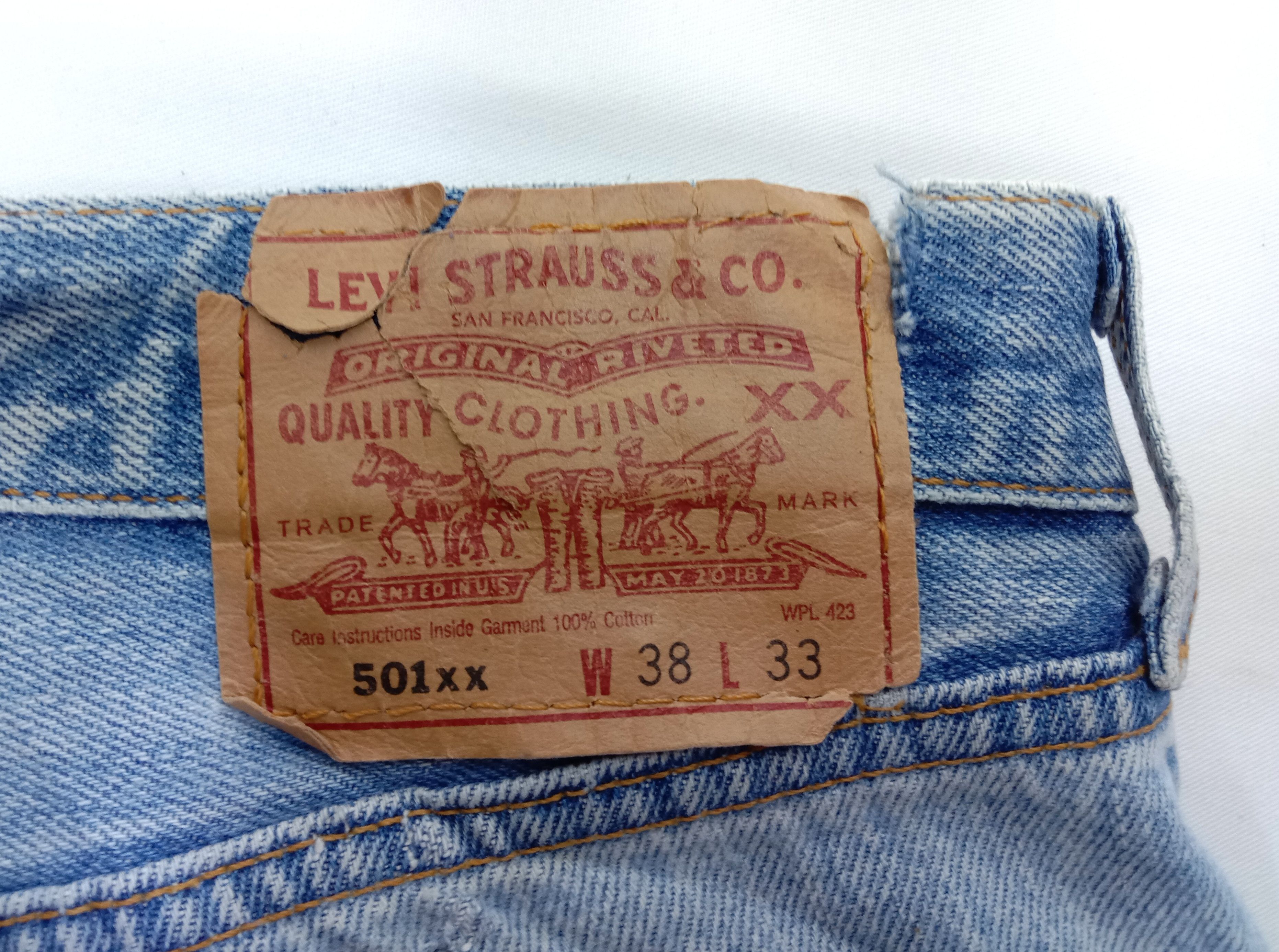 Levi's Vintage 90s Levi's 501xx Jeans Light Wash Distressed Denim Size US 36 / EU 52 - 15 Thumbnail