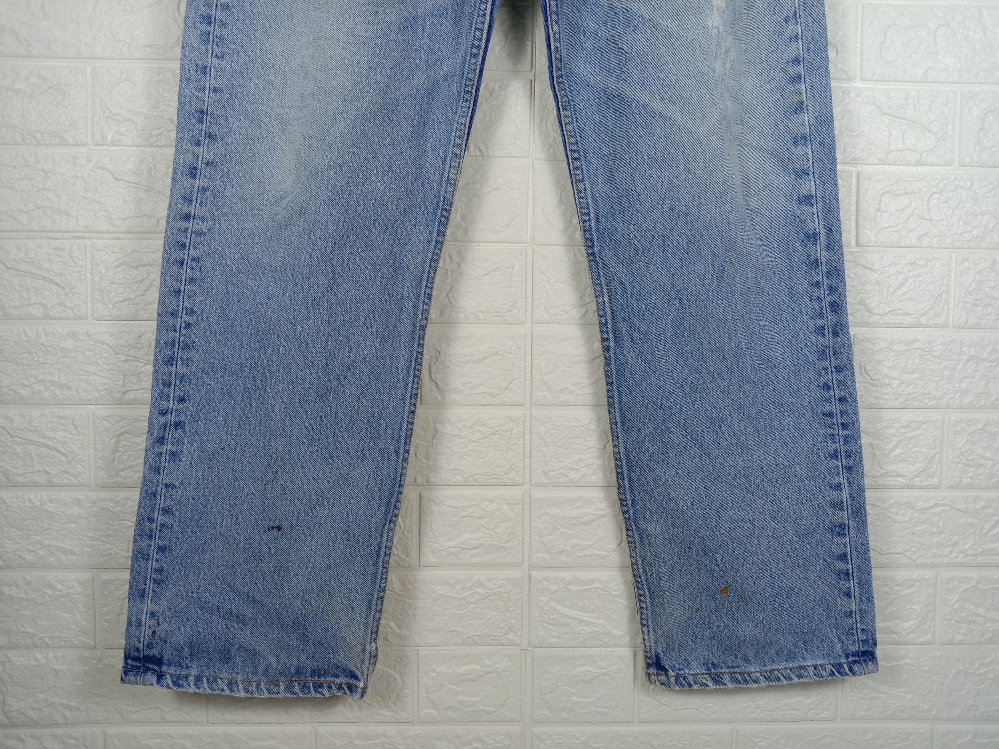 Levi's Vintage 90s Levi's 501xx Jeans Light Wash Distressed Denim Size US 36 / EU 52 - 4 Thumbnail
