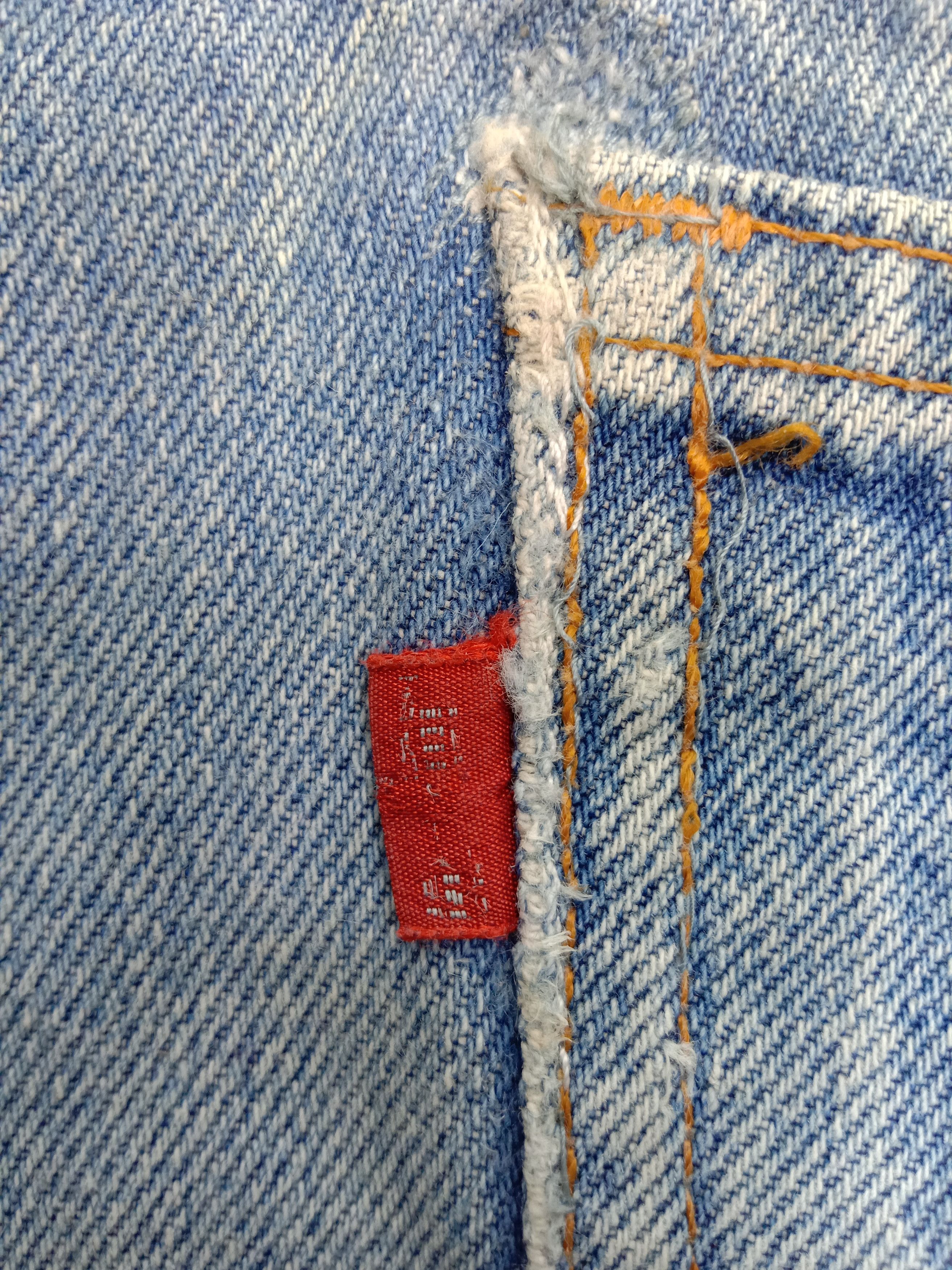 Levi's Vintage Levi's 517 Flare Jeans Light Wash Distressed Denim Size US 34 / EU 50 - 14 Thumbnail