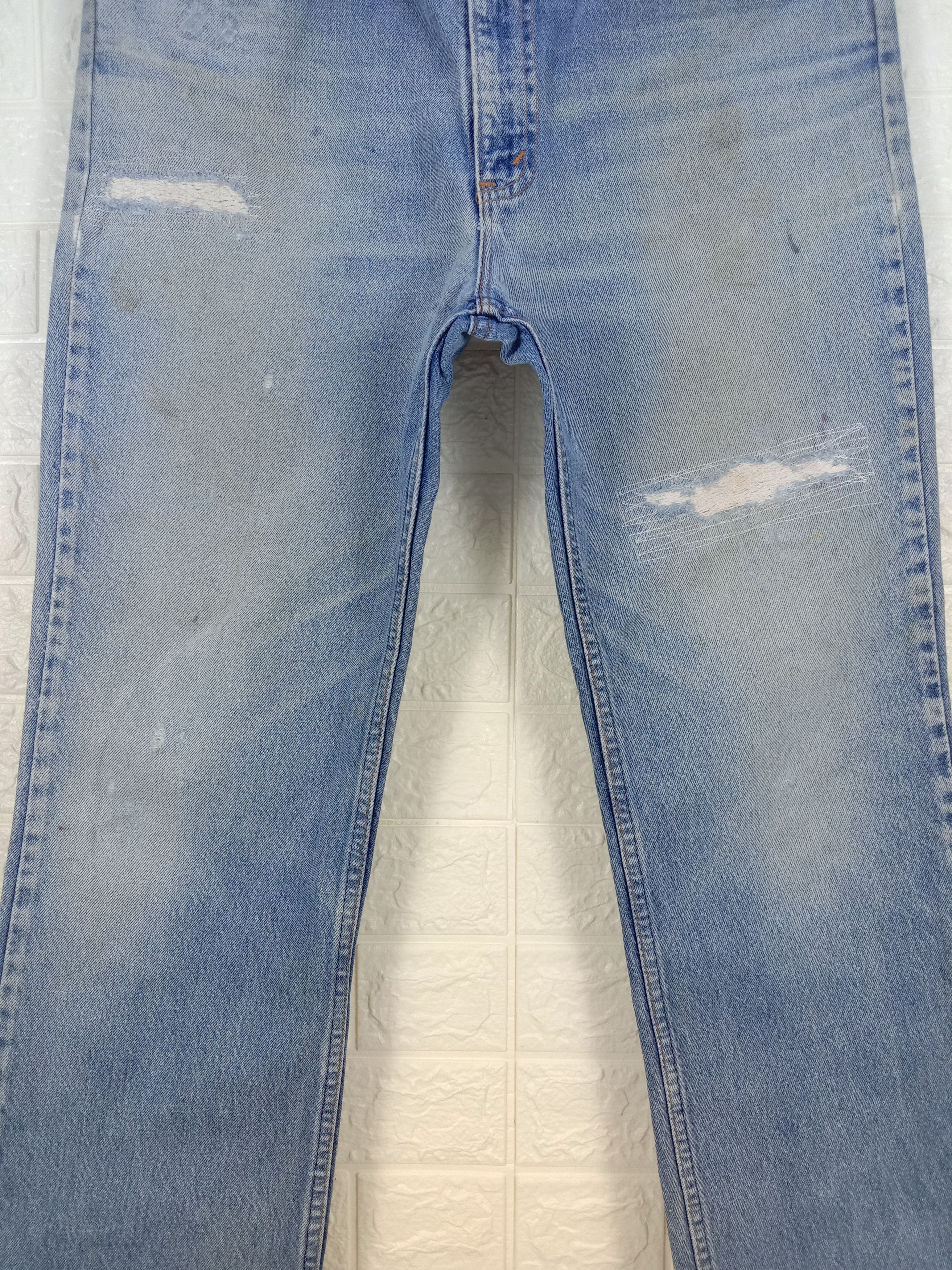 Levi's Vintage Levi's 517 Flare Jeans Light Wash Distressed Denim Size US 34 / EU 50 - 3 Thumbnail