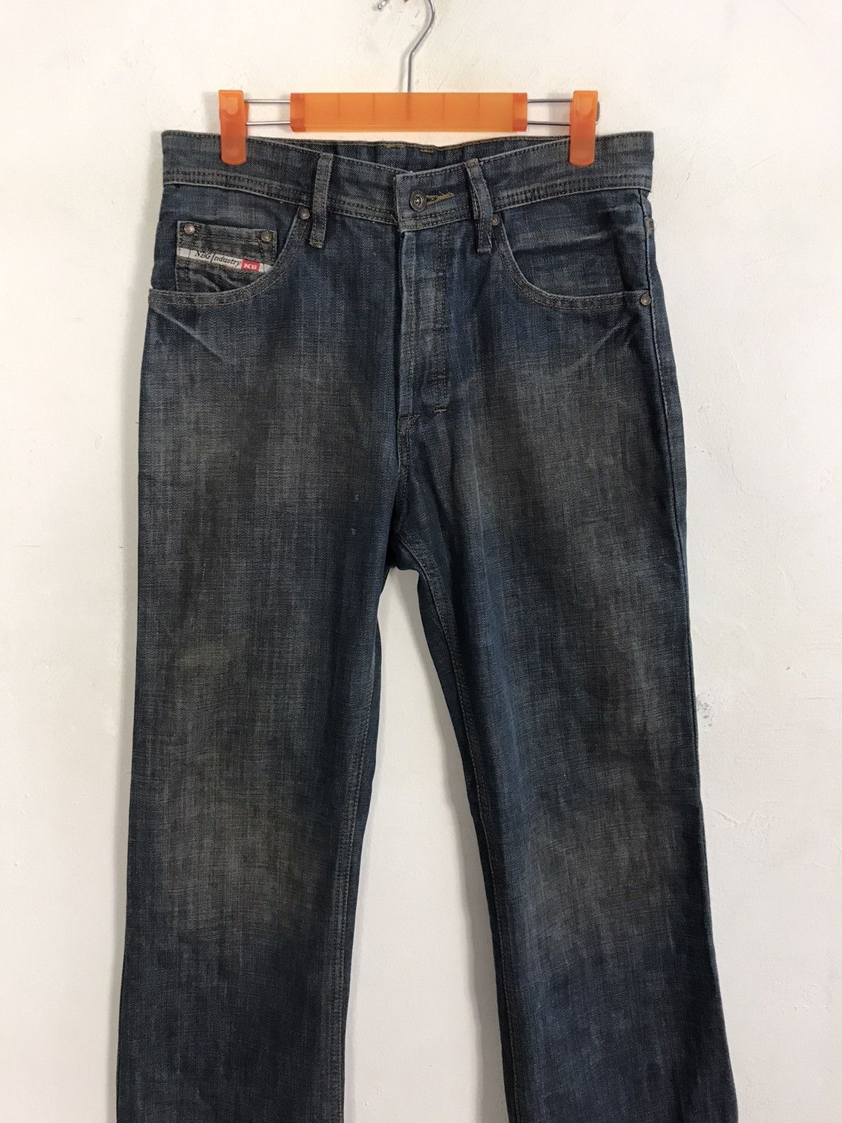 Diesel Diesel Industry NB Regular Fits Buttonfly Distressed Denim Size US 30 / EU 46 - 3 Thumbnail