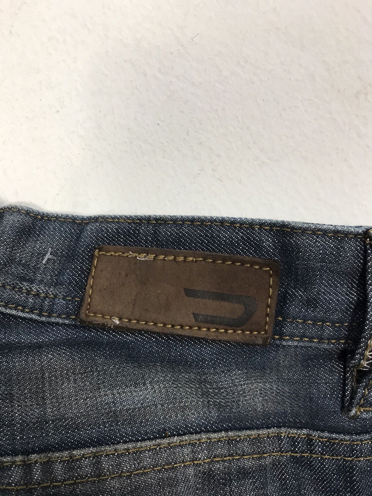 Diesel Diesel Industry NB Regular Fits Buttonfly Distressed Denim Size US 30 / EU 46 - 8 Thumbnail