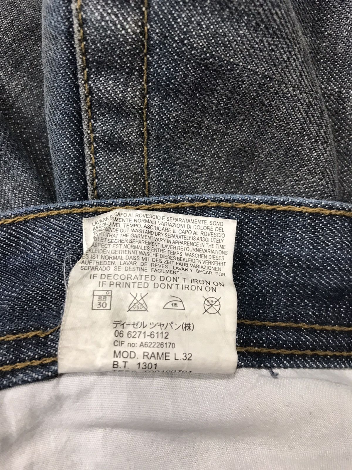 Diesel Diesel Industry NB Regular Fits Buttonfly Distressed Denim Size US 30 / EU 46 - 11 Thumbnail