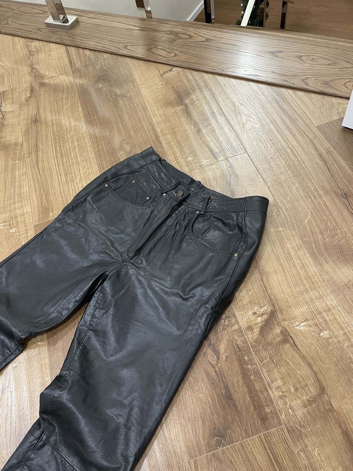 Genuine Leather Vintage Genuine Leather Black Pants Size 30 Size US 30 / EU 46 - 4 Thumbnail