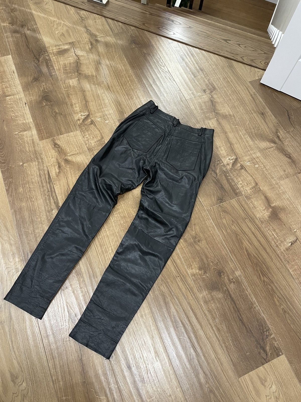 Genuine Leather Vintage Genuine Leather Black Pants Size 30 Size US 30 / EU 46 - 12 Thumbnail