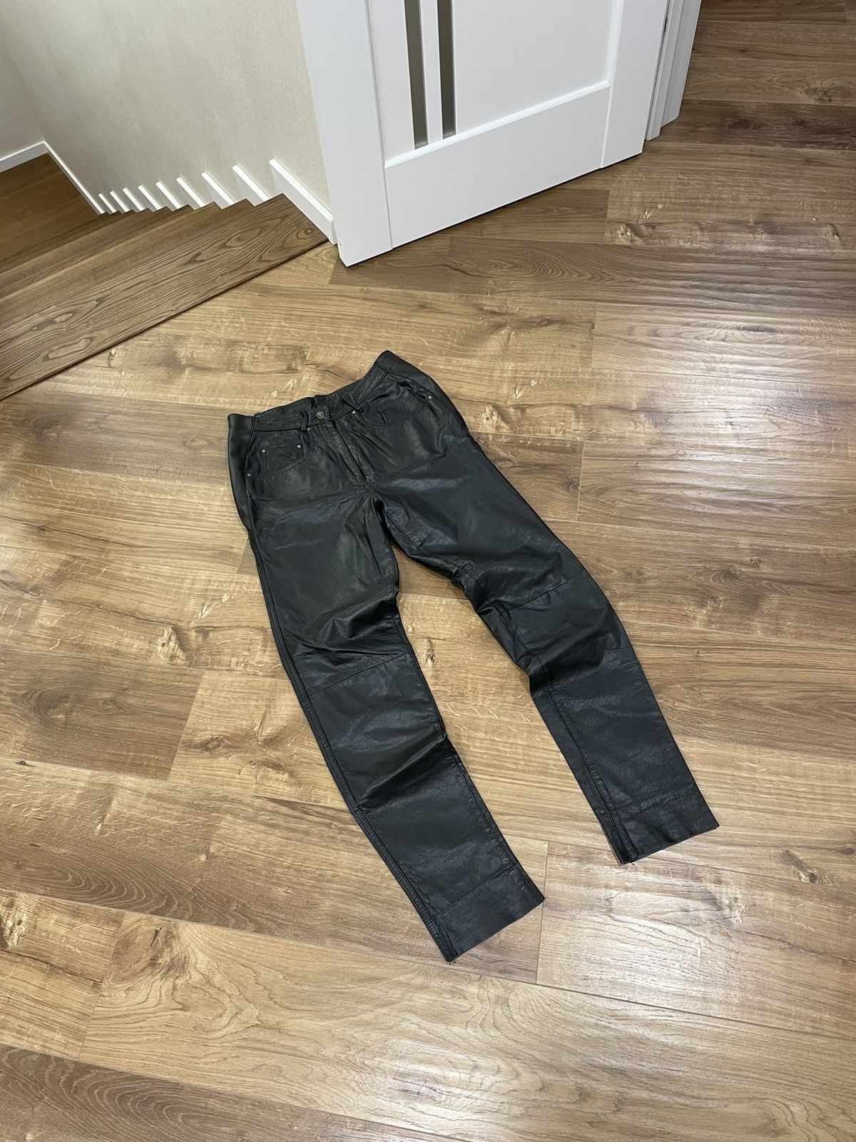 Genuine Leather Vintage Genuine Leather Black Pants Size 30 Size US 30 / EU 46 - 2 Thumbnail