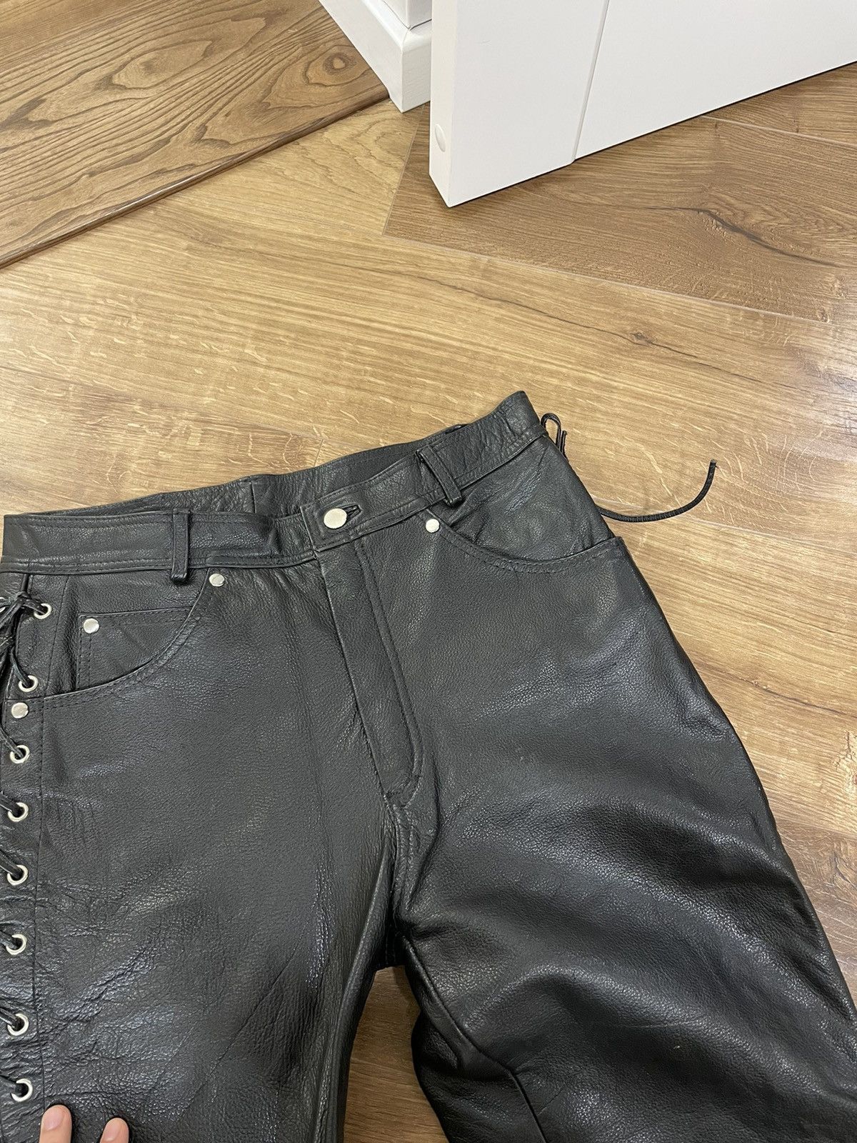 Genuine Leather Vintage Genuine Leather Black Cowboy Leather Pants Size 32 Size US 32 / EU 48 - 6 Thumbnail