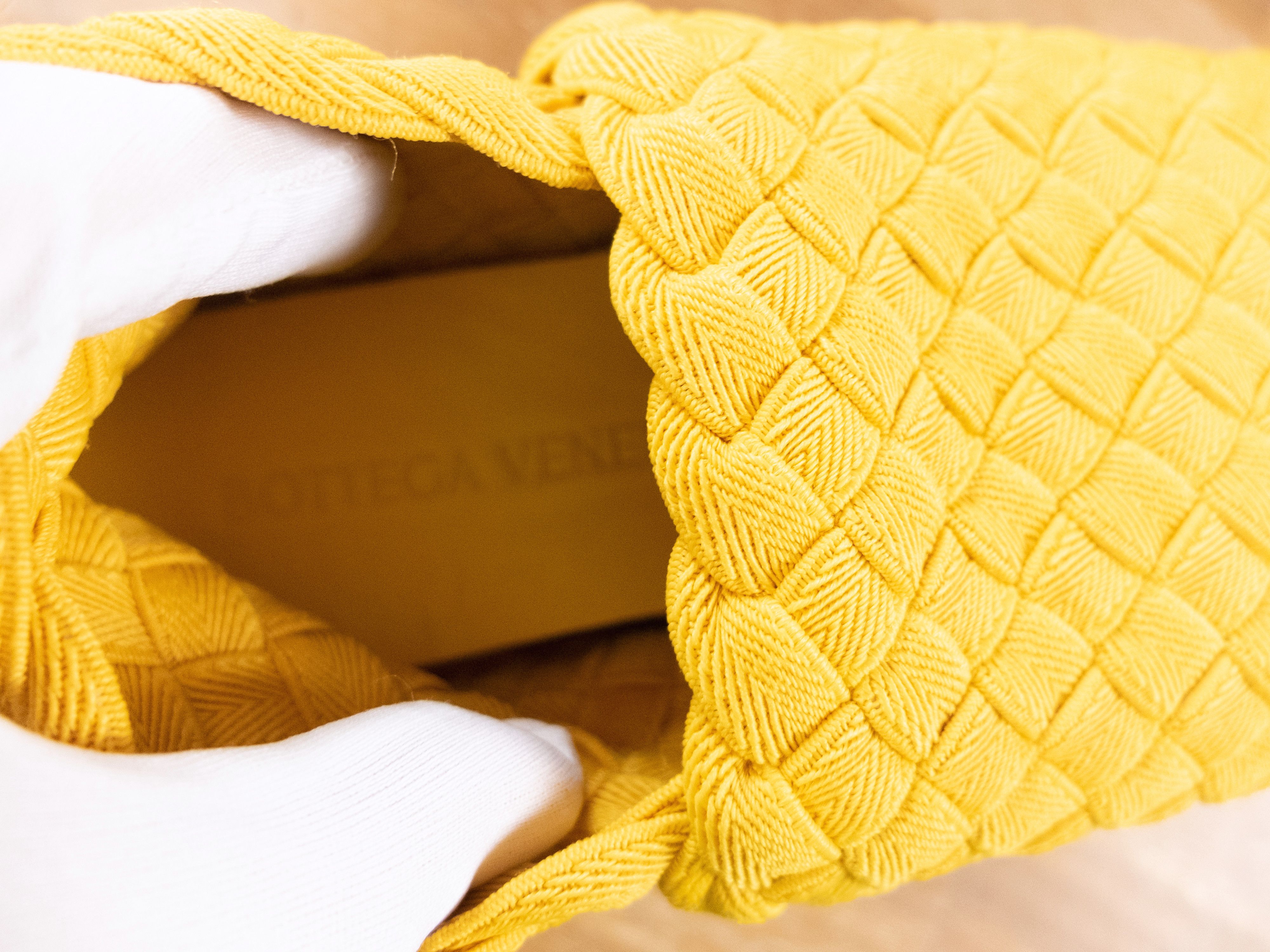 Bottega Veneta $950 BOTTEGA VENETA Plat yellow woven low sneakers 8 US / 41 Size US 8 / EU 41 - 5 Thumbnail