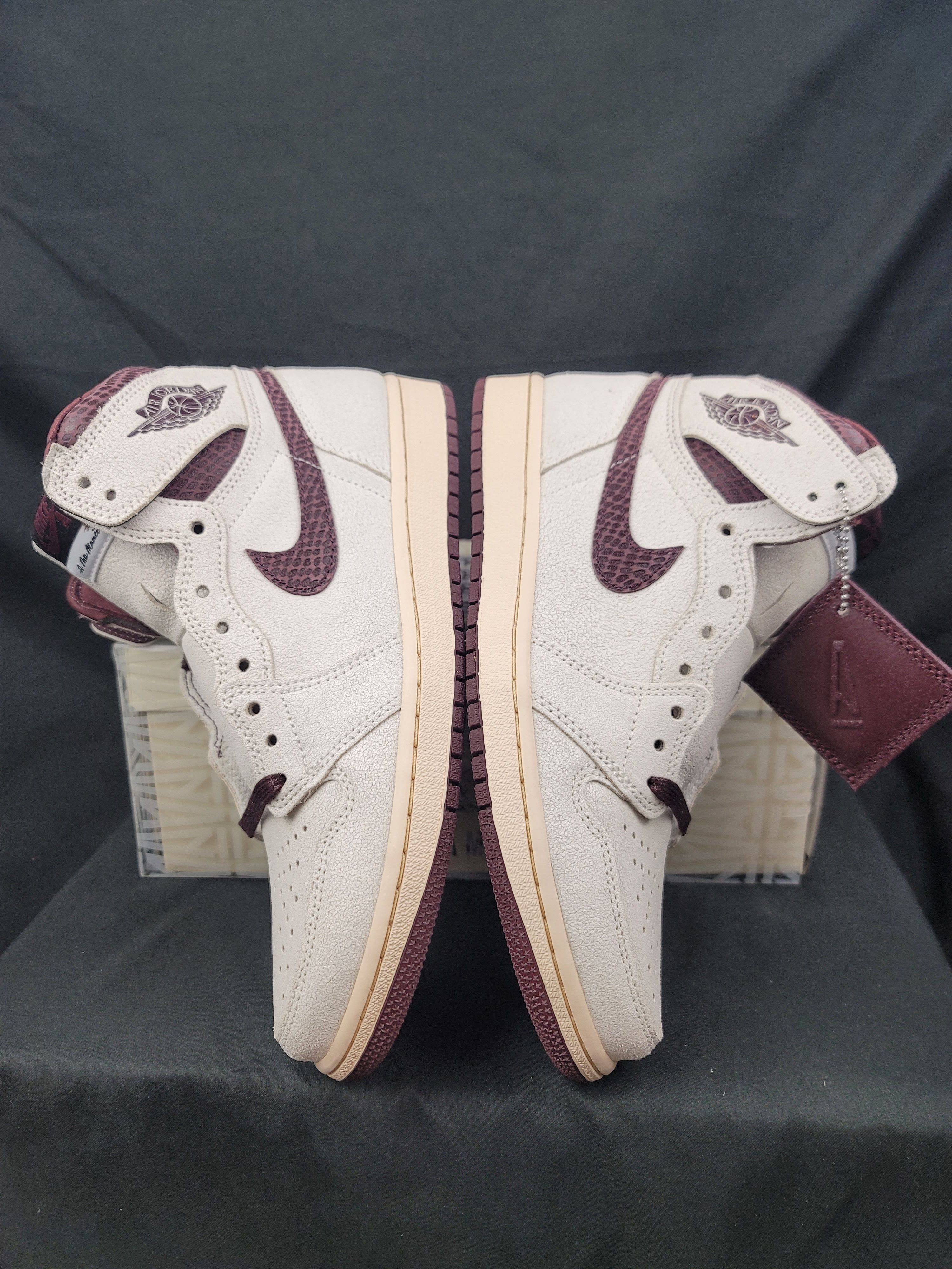 A Ma Maniere Nike Jordan 1 Retro High OG A Ma Maniere Men's Size 9.5 Size US 9.5 / EU 42-43 - 6 Thumbnail
