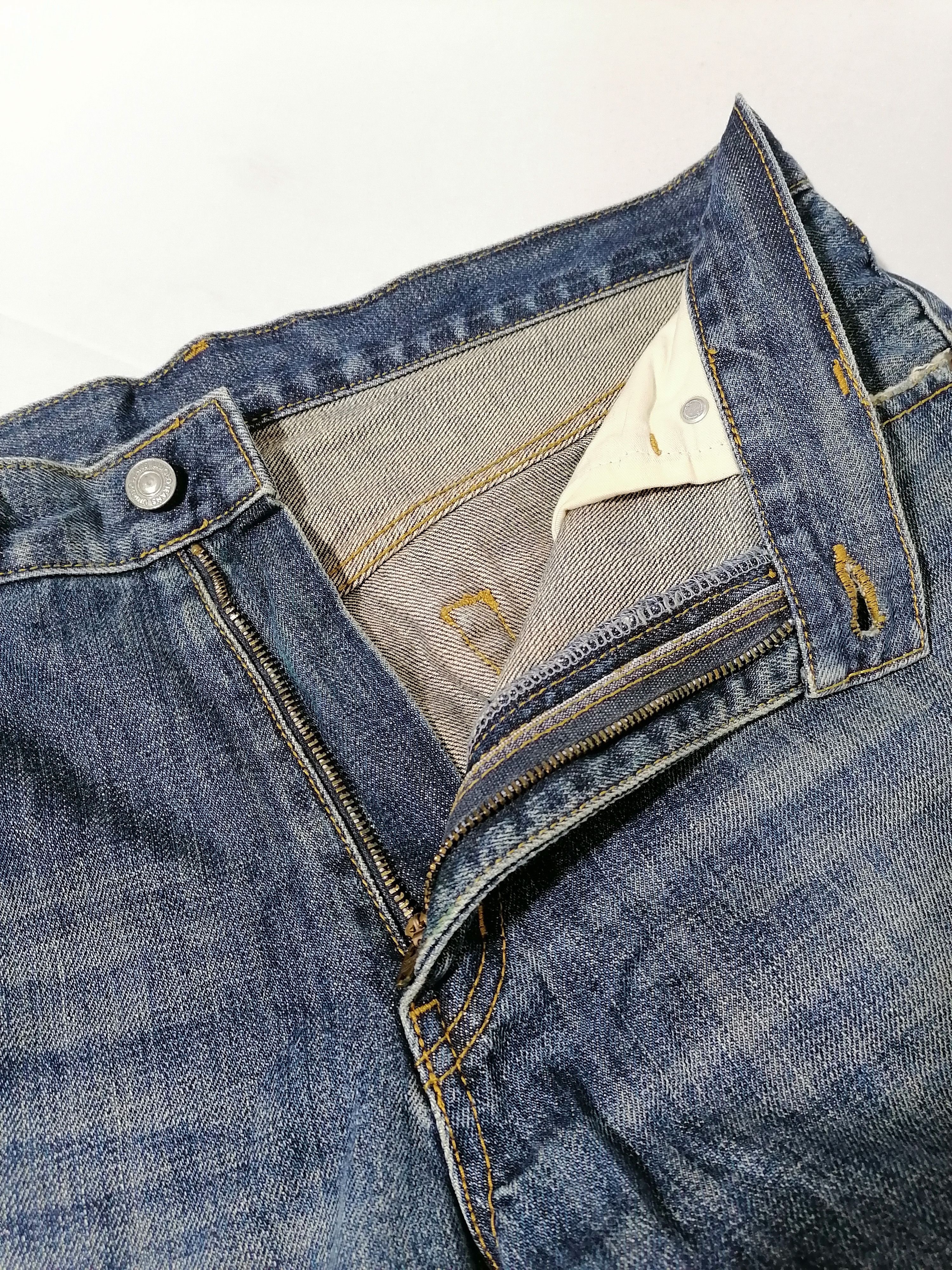 Uniqlo Uniqlo Denim Jeans Size US 34 / EU 50 - 6 Thumbnail