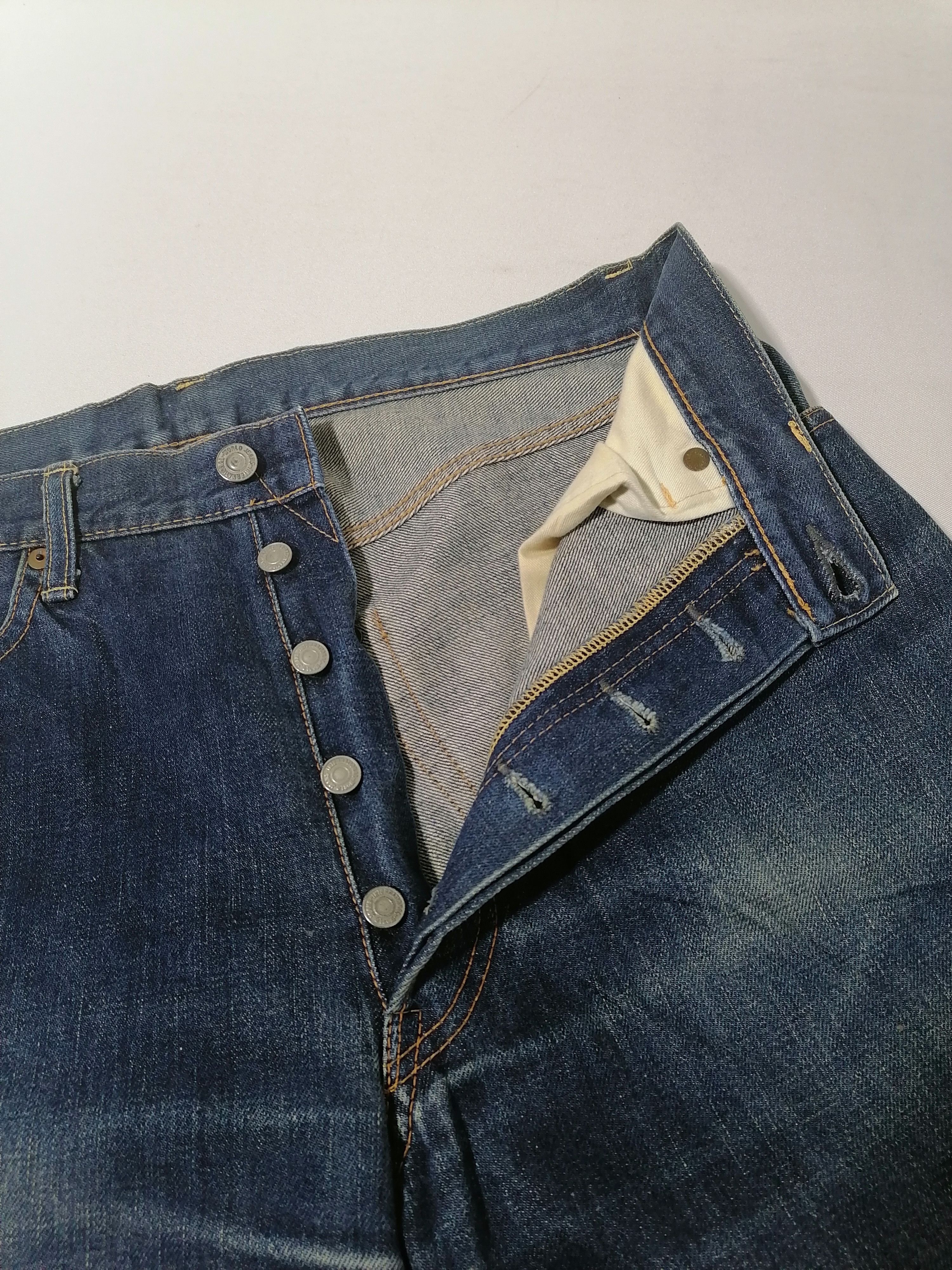 Japanese Brand Japanese Brand Fly Button Denim Jeans Size US 33 - 3 Thumbnail