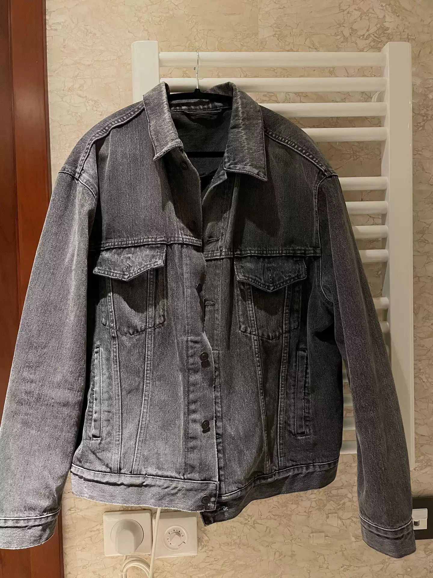 Balenciaga Balenciaga Back Logo JKT Grey Size US XL / EU 56 / 4 - 1 Thumbnail