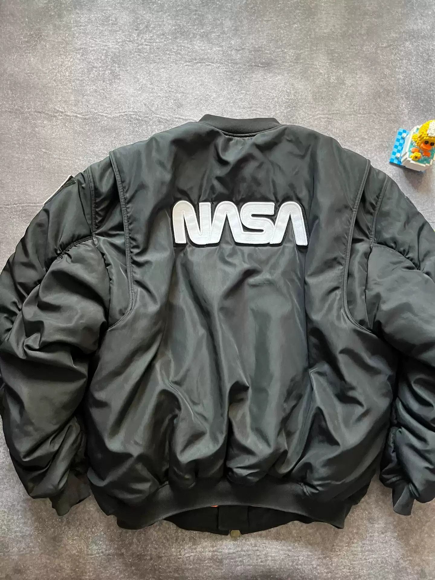 Balenciaga Balenciaga x NASA boomber Size US XS / EU 42 / 0 - 2 Thumbnail