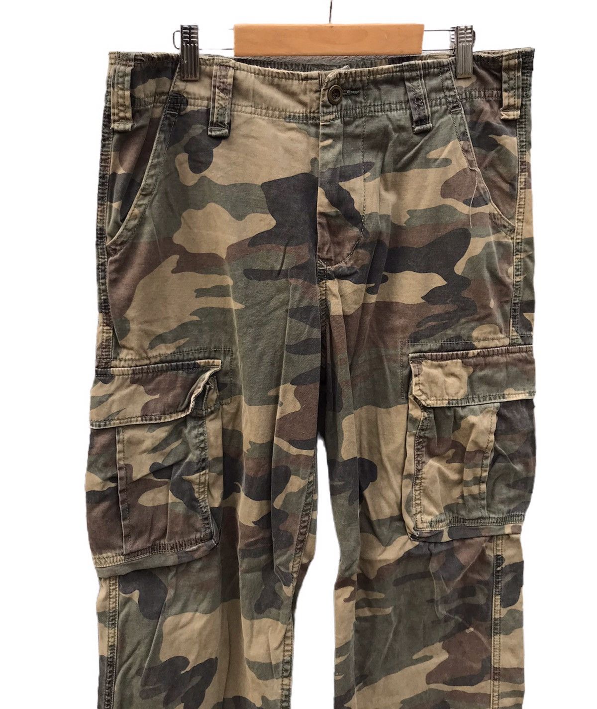Japanese Brand 30x30 Drapers woodland camo cargo pants Size US 32 / EU 48 - 3 Thumbnail