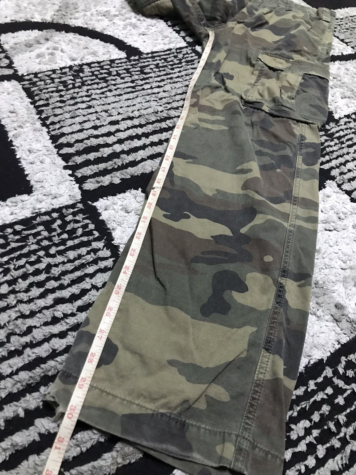 Japanese Brand 30x30 Drapers woodland camo cargo pants Size US 32 / EU 48 - 8 Thumbnail
