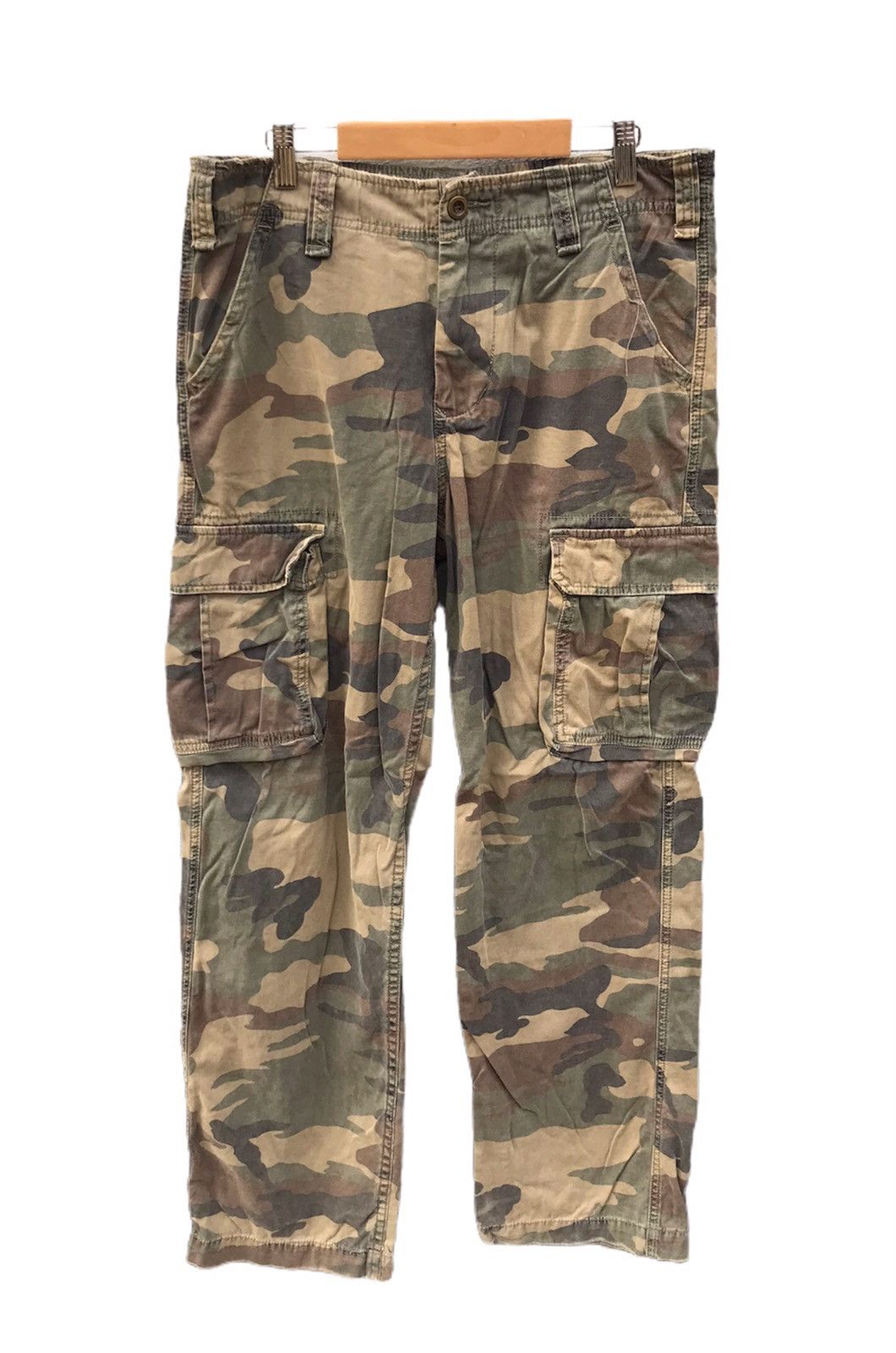 Japanese Brand 30x30 Drapers woodland camo cargo pants Size US 32 / EU 48 - 1 Thumbnail