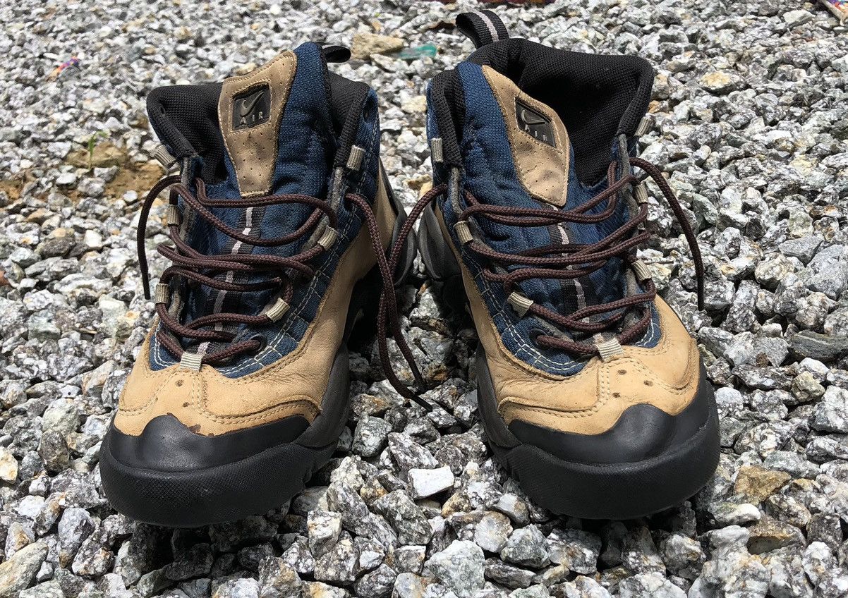 Nike ACG × Vintage Vintage Nike Air ACG 90’ Leather Hiking Shoes Size US 9.5 / EU 42-43 - 3 Thumbnail