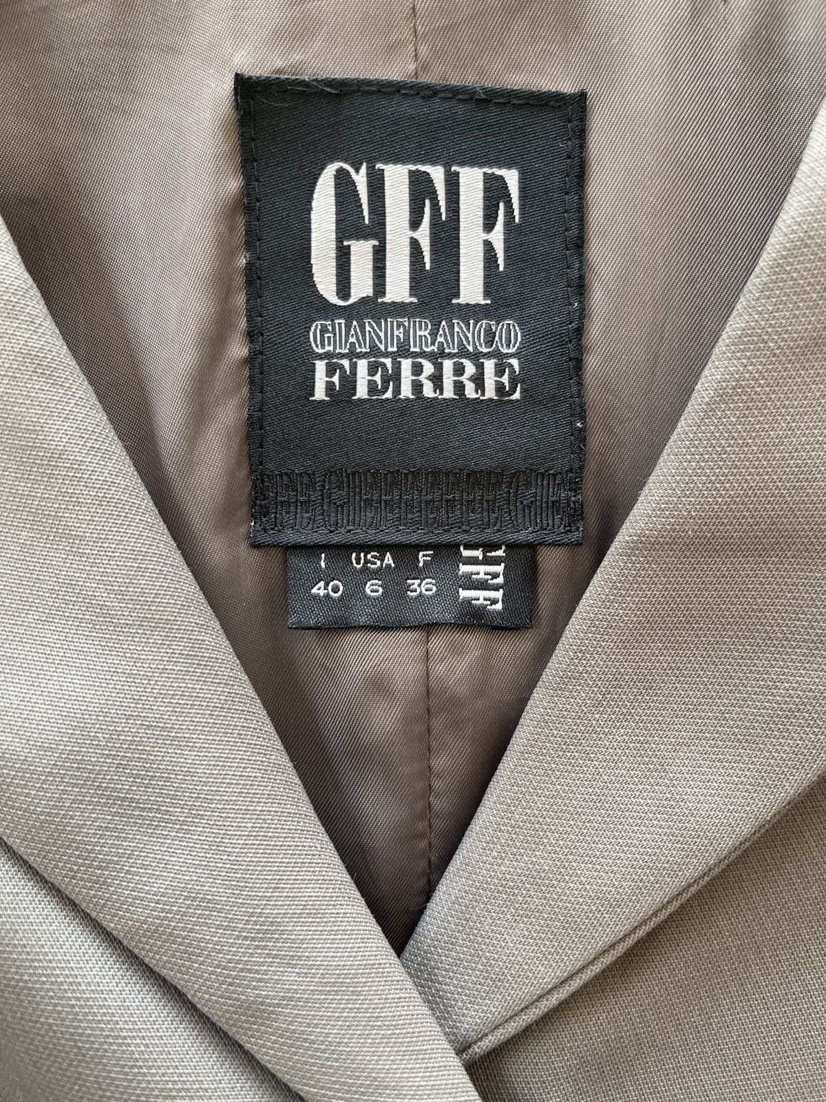 Gianfranco Ferre GFF Magnetic Buttons Overcoat Size M / US 6-8 / IT 42-44 - 12 Thumbnail