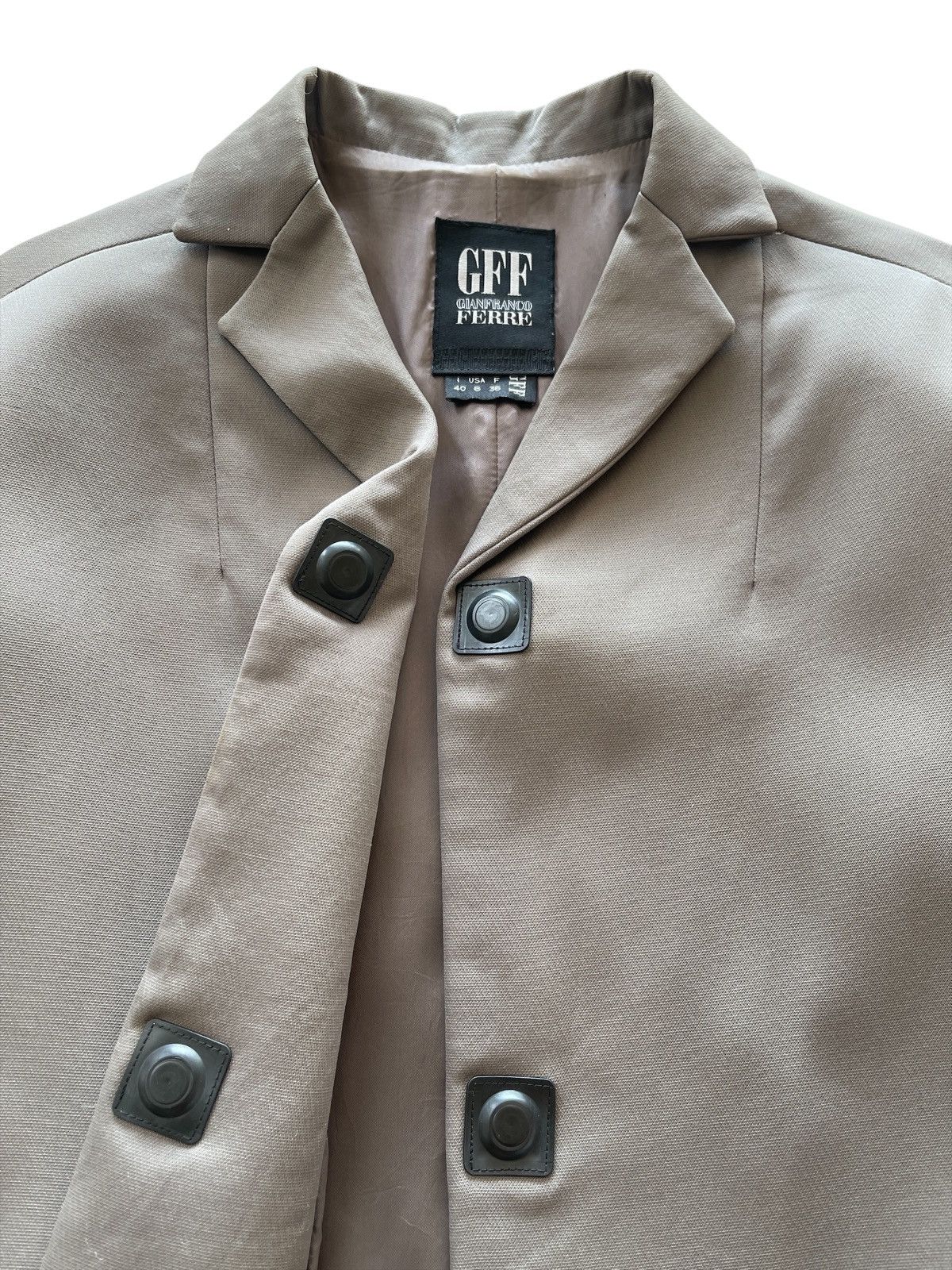 Gianfranco Ferre GFF Magnetic Buttons Overcoat Size M / US 6-8 / IT 42-44 - 11 Thumbnail