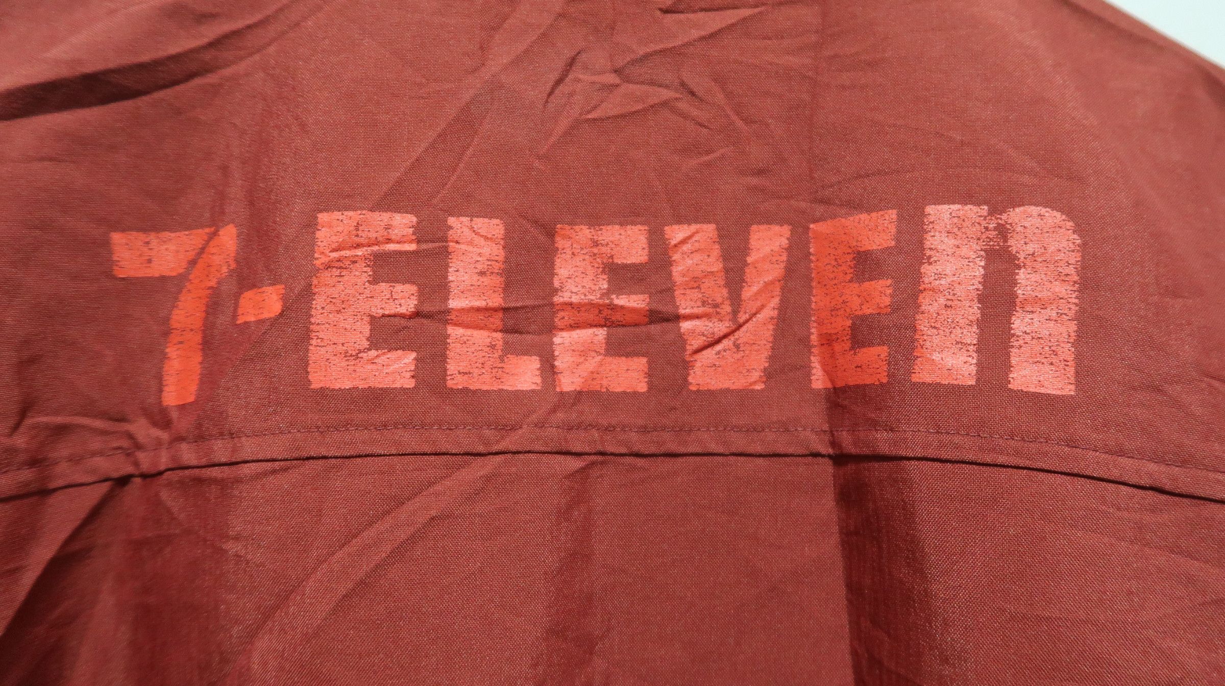 Japanese Brand Vintage 7-Eleven Uniform Workers Collection Shirts Size US L / EU 52-54 / 3 - 21 Thumbnail