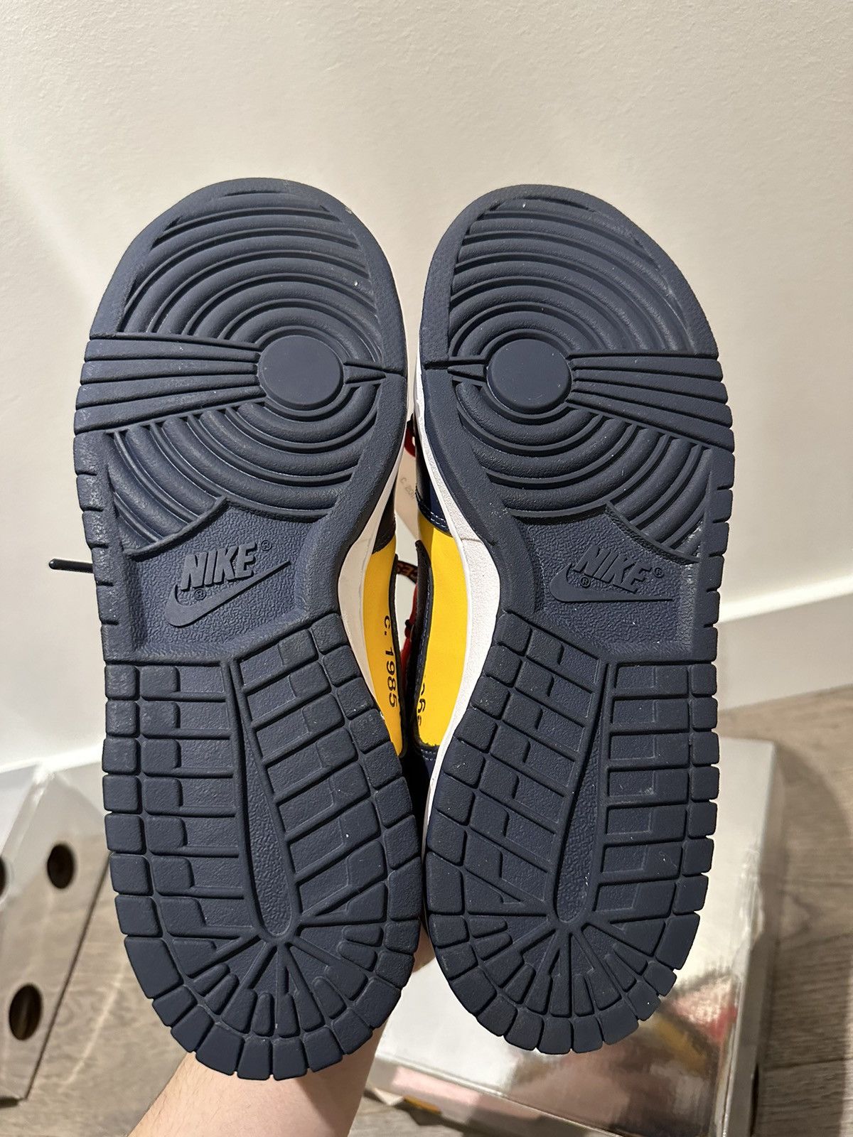 Nike × Off-White Nike Offwhite Michigan Dunk Low Size US 10 / EU 43 - 7 Thumbnail
