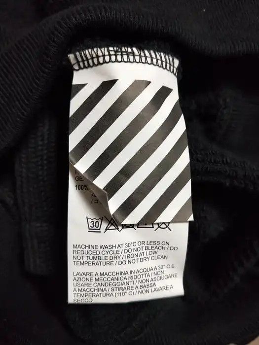 Off-White Diagonal Skulls Hoodie Size US M / EU 48-50 / 2 - 7 Thumbnail