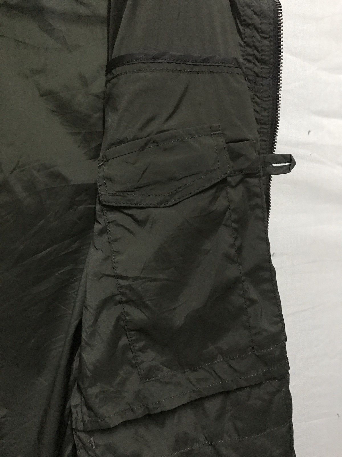 Black Label BURBERRY BLACK LABEL NYLON ZIPPER JACKET GREEN ARMY Size US M / EU 48-50 / 2 - 12 Thumbnail