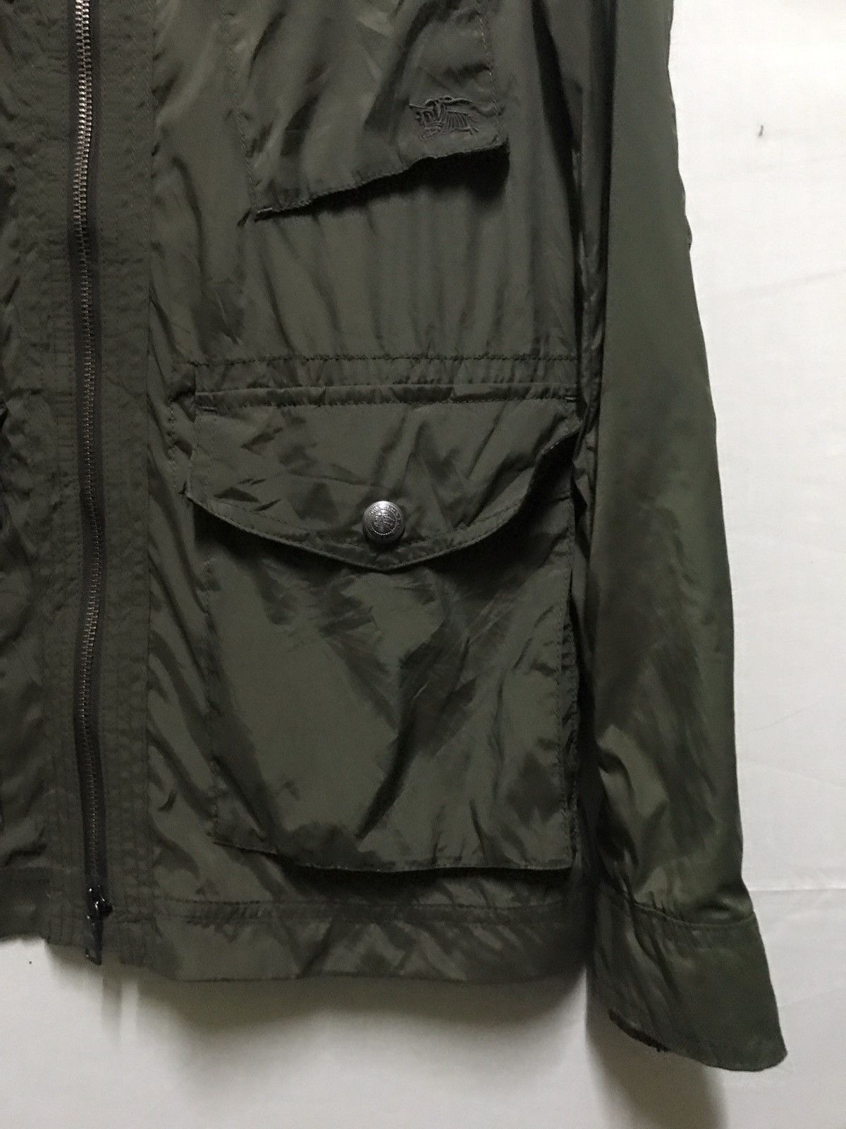 Black Label BURBERRY BLACK LABEL NYLON ZIPPER JACKET GREEN ARMY Size US M / EU 48-50 / 2 - 5 Thumbnail