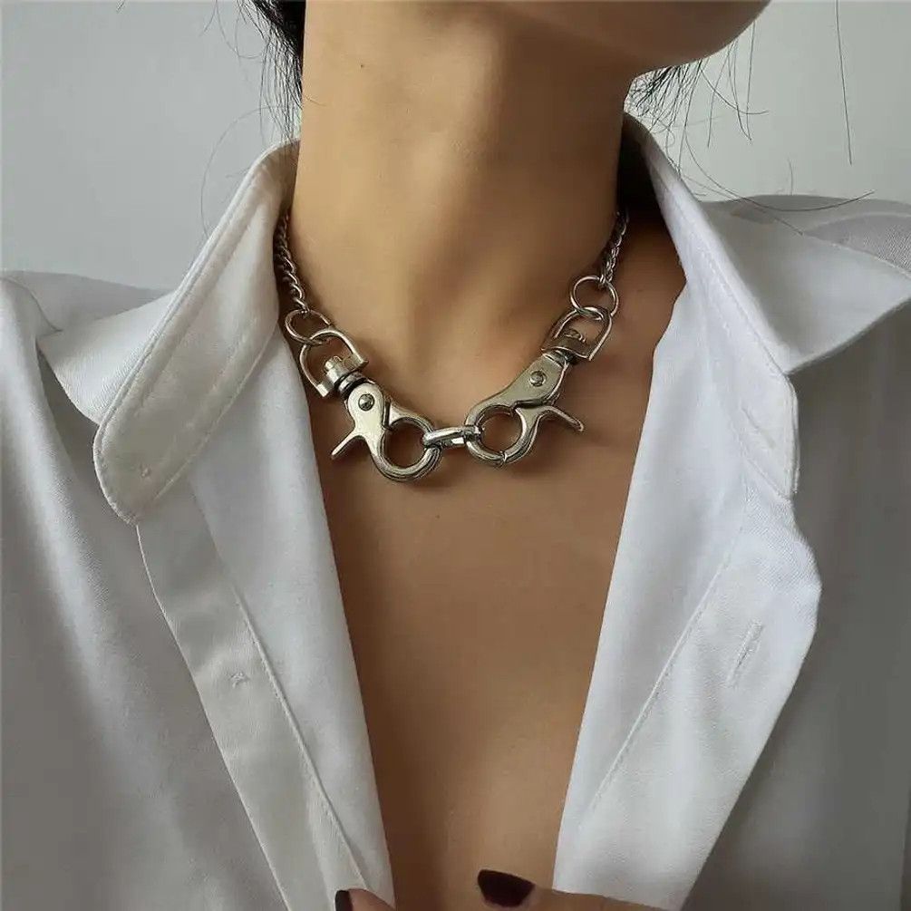 Jewelry Big Clasp Choker Necklace Size ONE SIZE - 1 Thumbnail