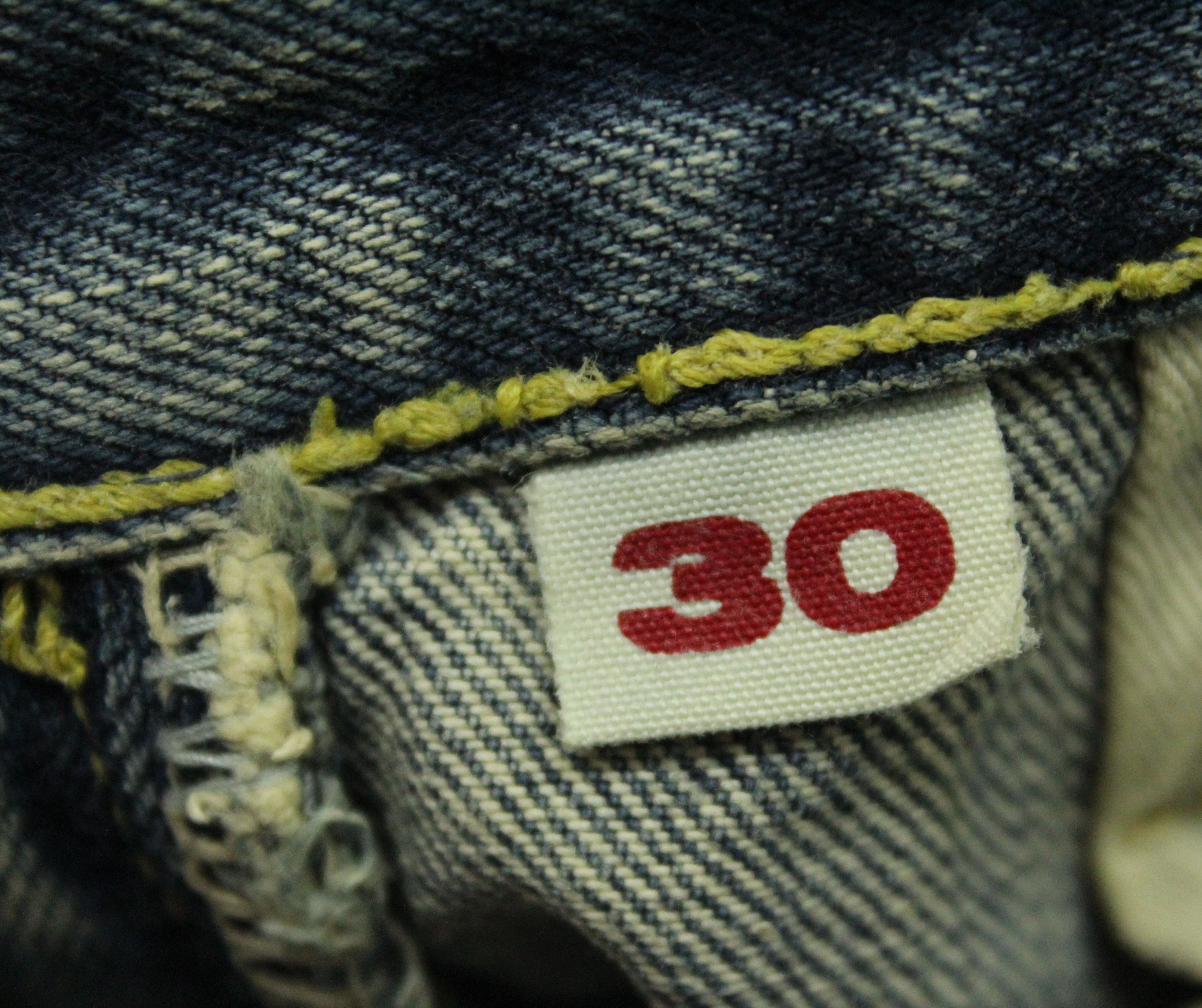 Blue Blue Japan BLUE BLUE JAPAN Denim Jeans Distressed King of Blue Size US 30 / EU 46 - 16 Thumbnail