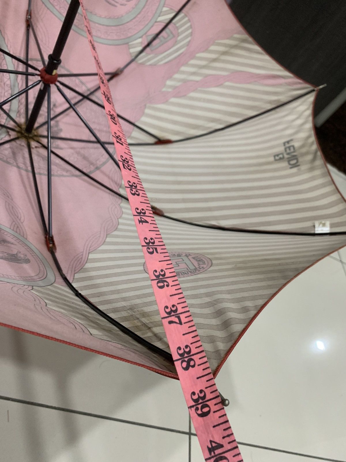 Fendi VINTAGE FENDI BIG PRINT UMBRELLA Size 40 - 12 Thumbnail
