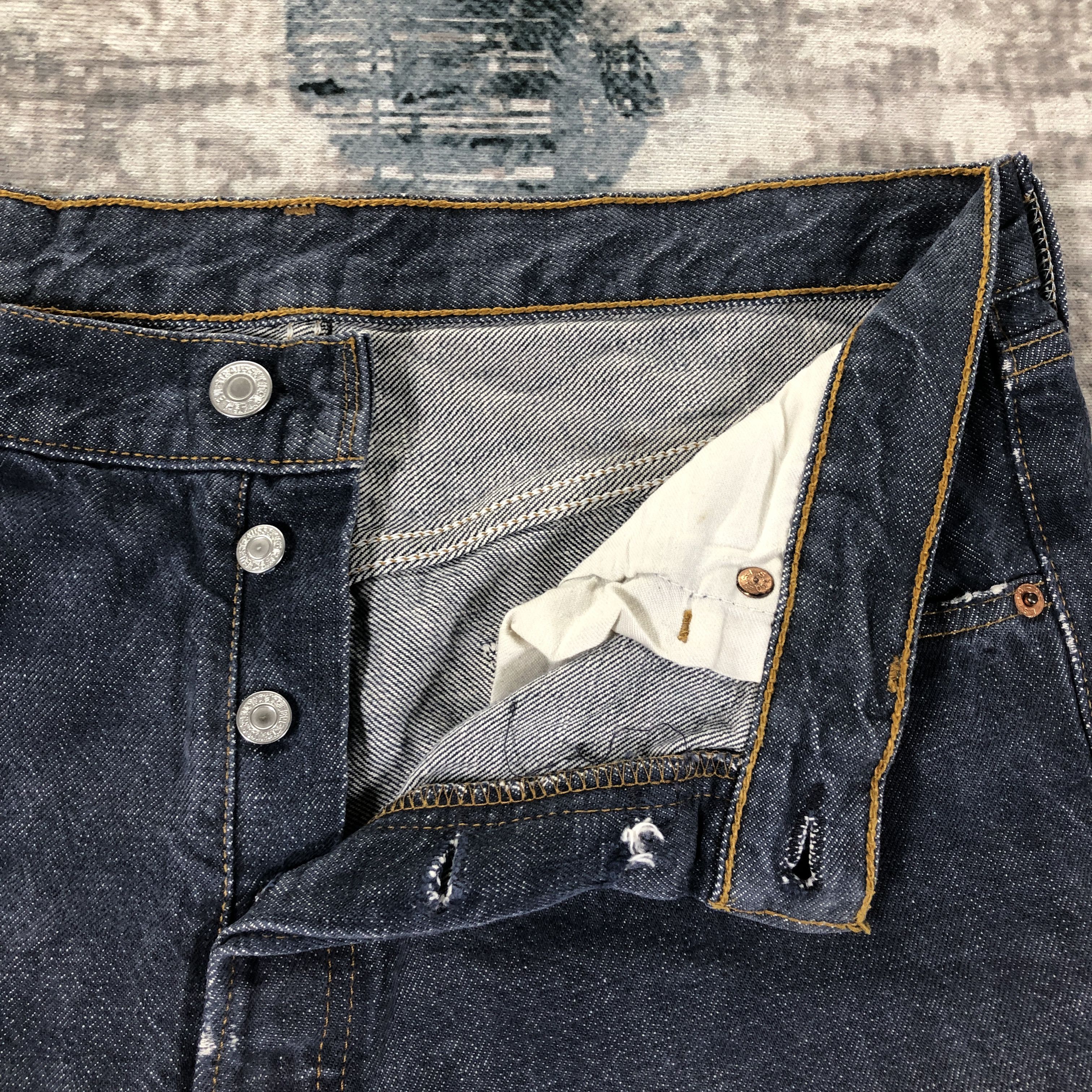 Levi's × Vintage Vintage Levis 501 Jeans Blue Wash Denim Size US 32 / EU 48 - 5 Thumbnail