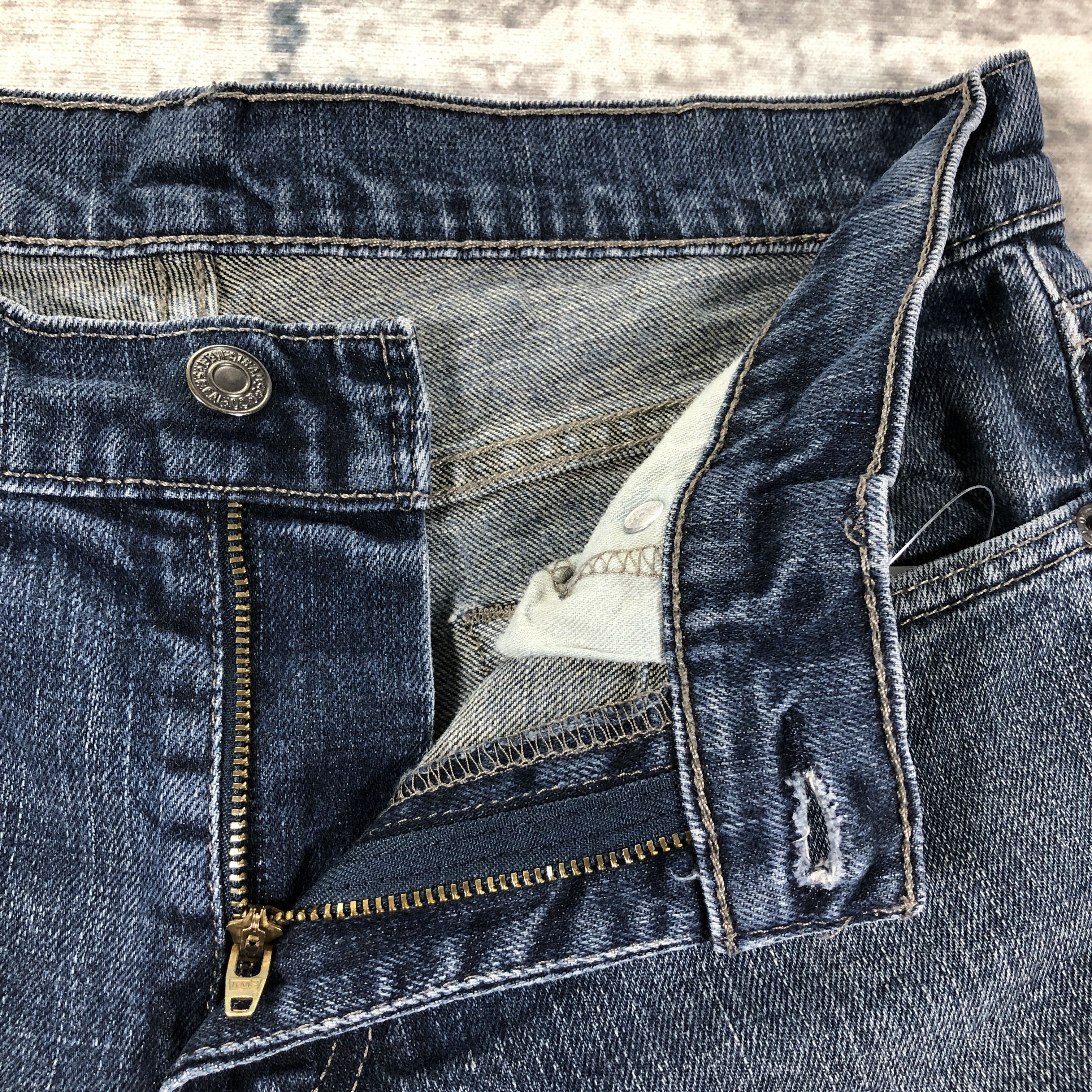 Levi's Vintage Levis 511 Jeans Faded Blue Size US 31 - 5 Thumbnail