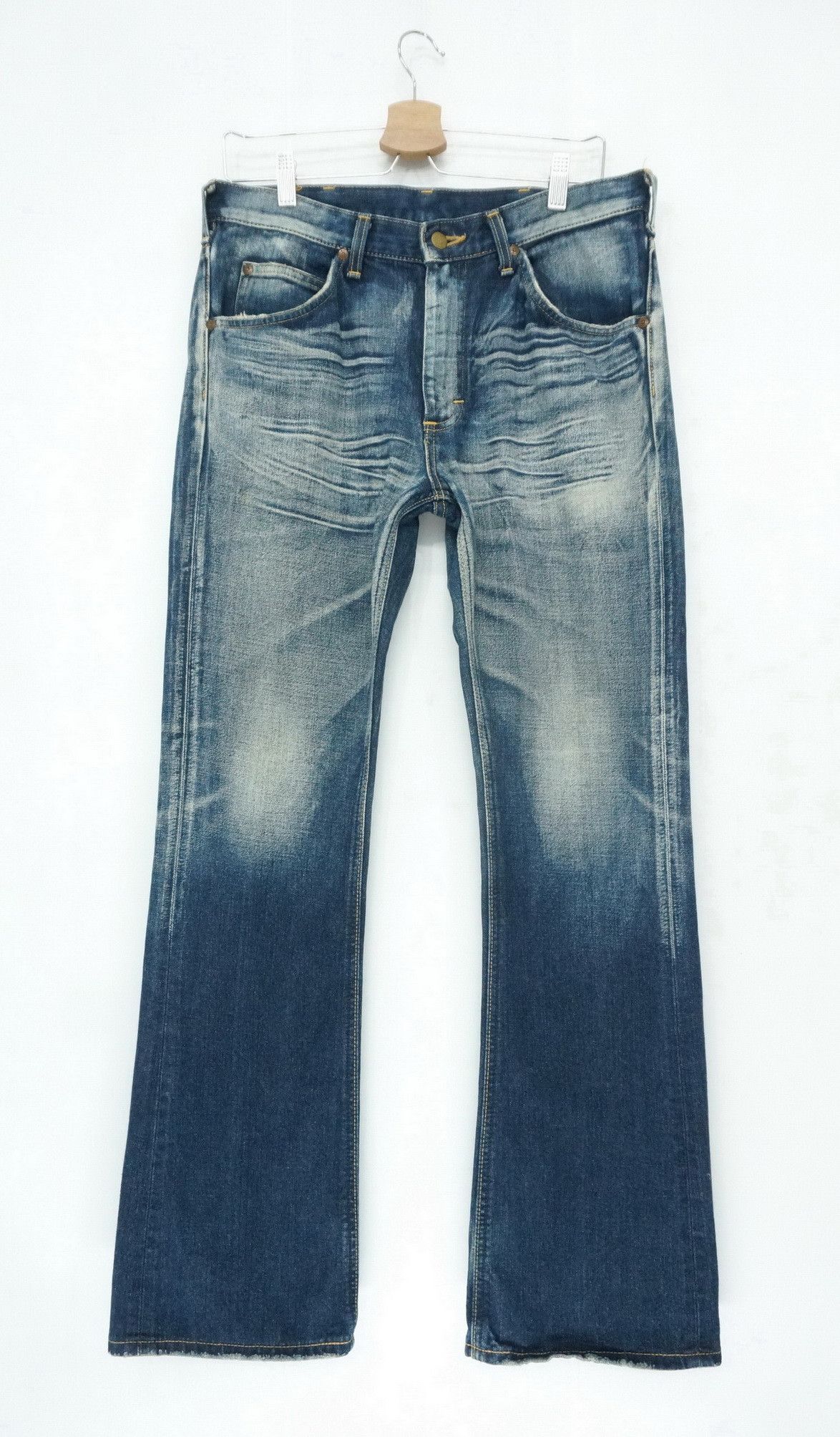 Lee RareVtg! Flared Lee Riders BootCut Worn Denim Made in Japan Size US 32 / EU 48 - 2 Thumbnail