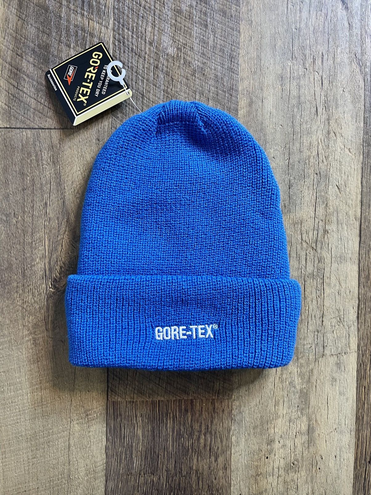 Supreme Gore Tex Beanie Size ONE SIZE - 2 Thumbnail