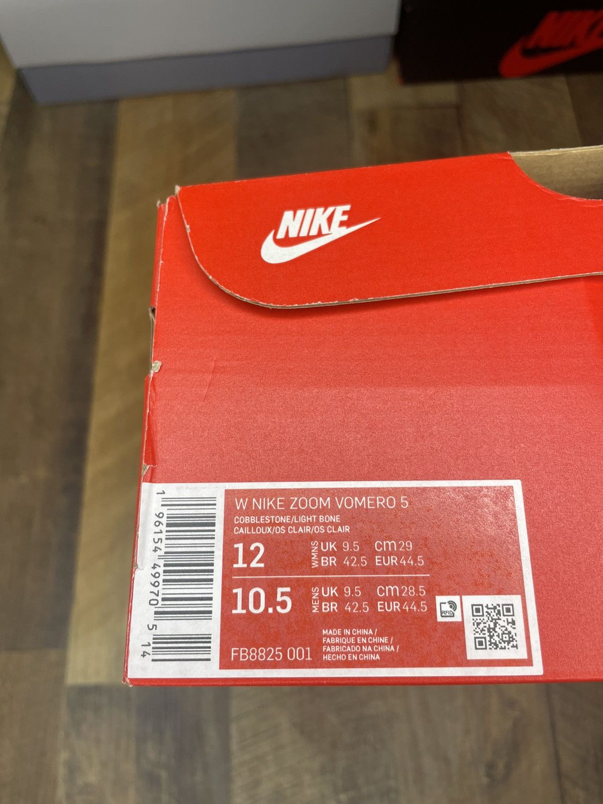 Nike Nike zoom vomero 5 runner womens exclusive 2022 Size US 10.5 / EU 43-44 - 8 Thumbnail
