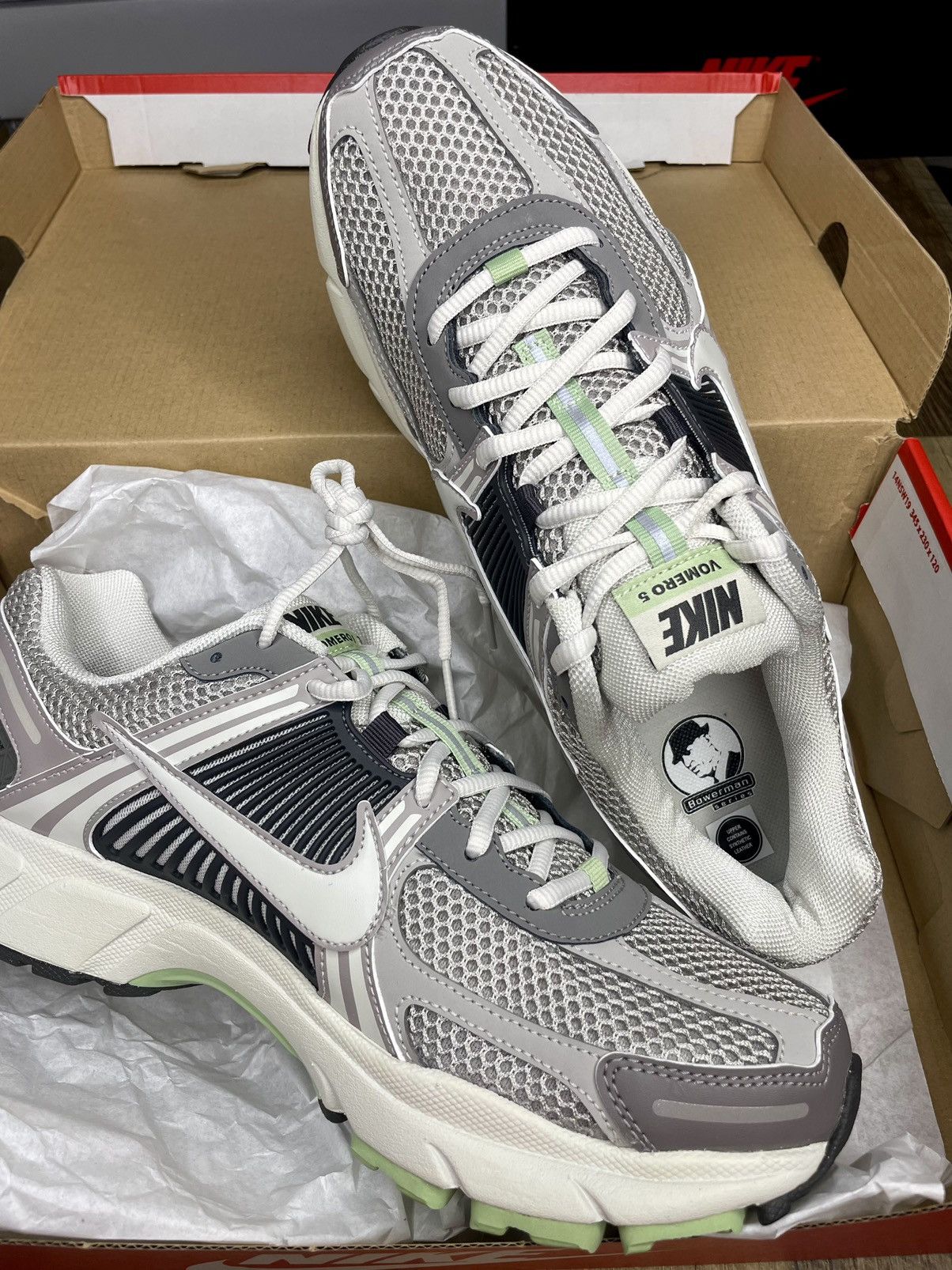 Nike Nike zoom vomero 5 runner womens exclusive 2022 Size US 10.5 / EU 43-44 - 6 Thumbnail