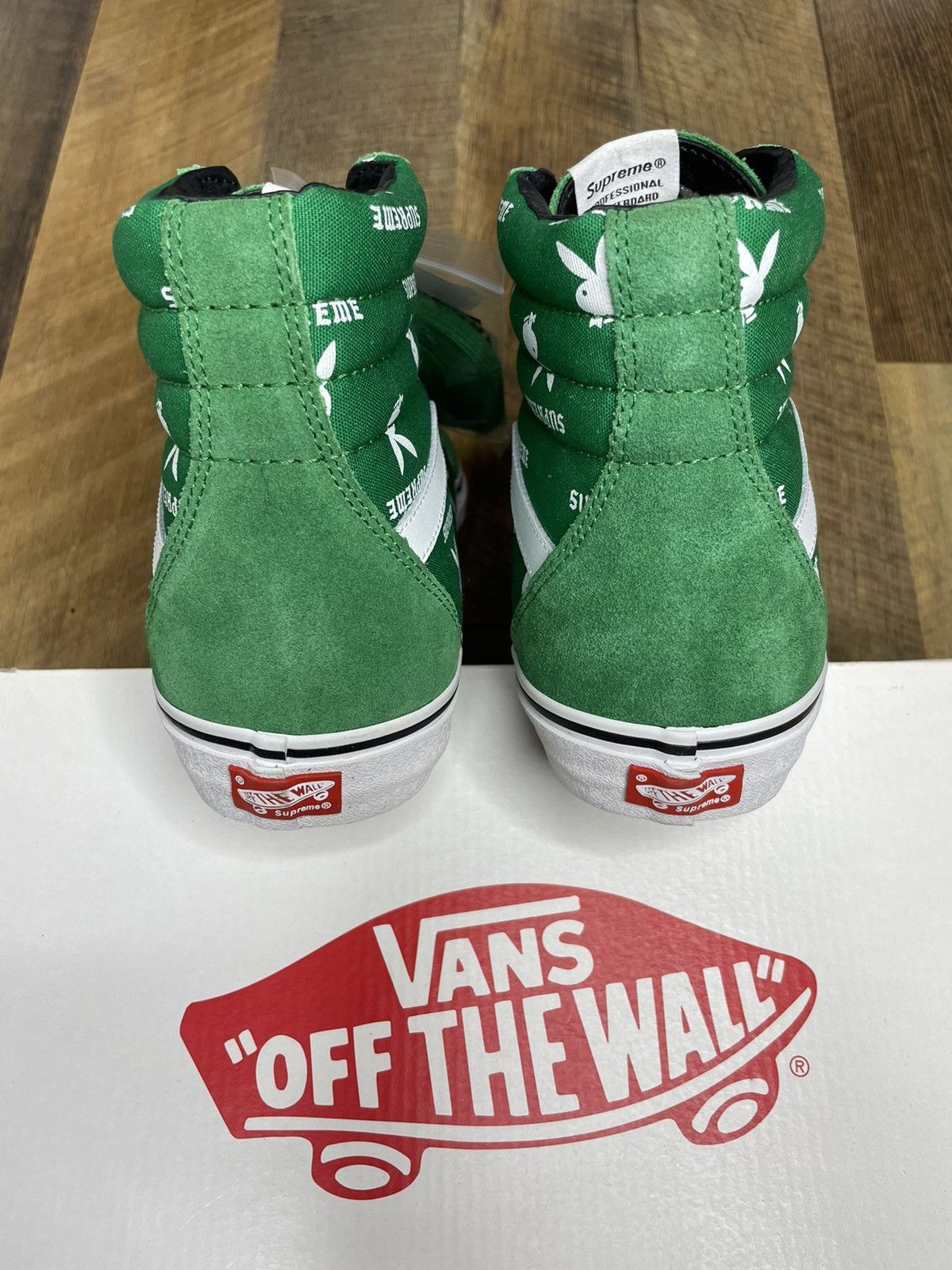 Playboy × Supreme × Vans Supreme Playboy Vans Sk8 hi skate high 2014 Size US 9.5 / EU 42-43 - 4 Thumbnail