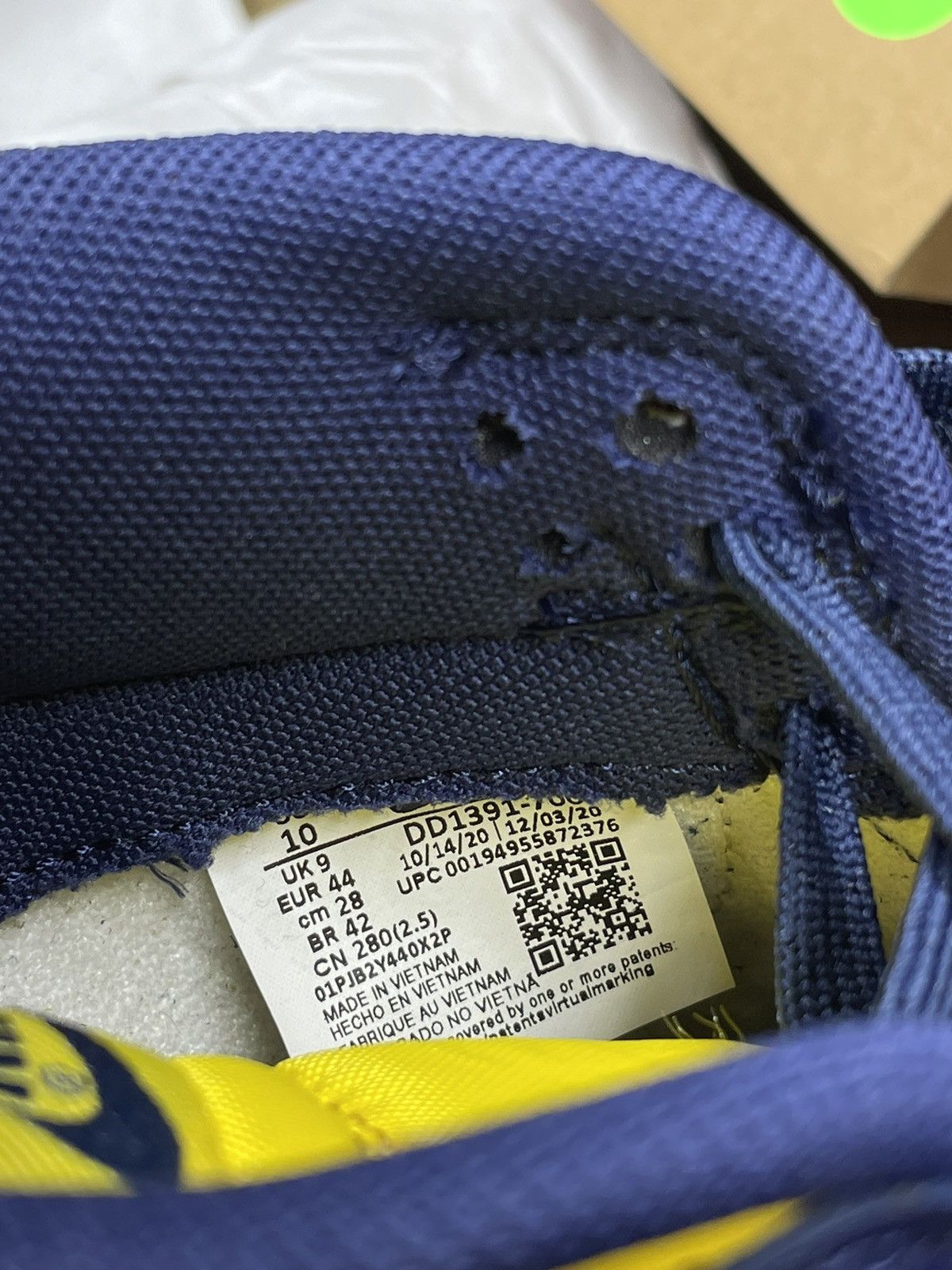 Nike Nike Dunk Low Michigan 2021 retro Size US 10 / EU 43 - 6 Thumbnail