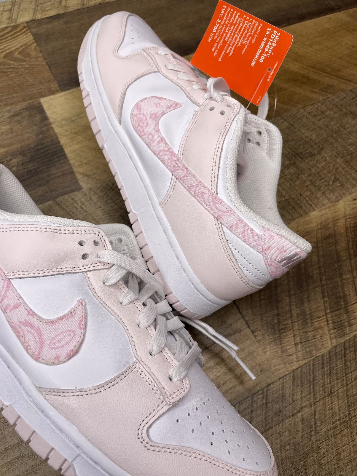 Nike Nike Dunk Low retro og pink paisley wmns Size US 9.5 / EU 42-43 - 5 Thumbnail