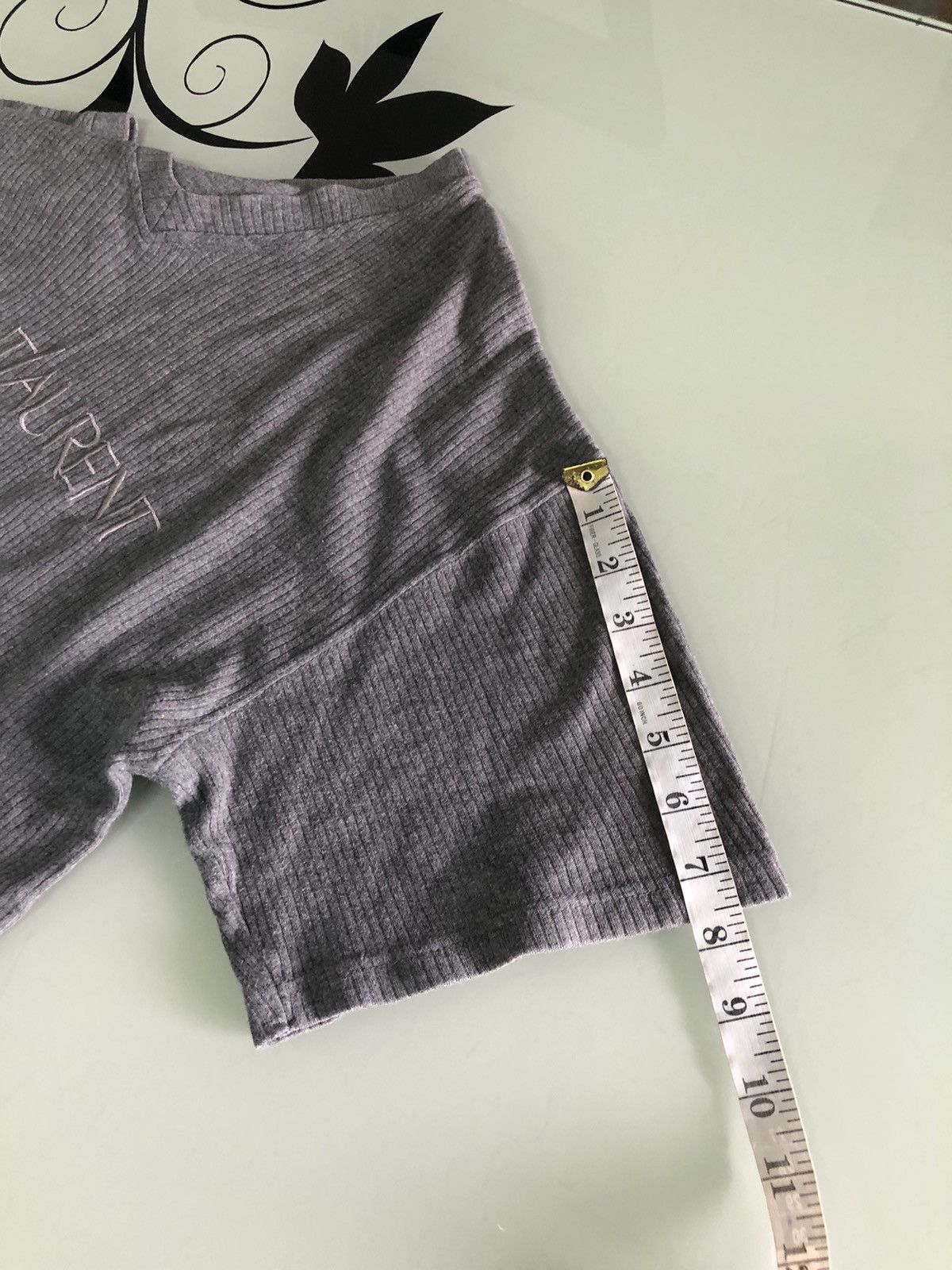 Yves Saint Laurent Yves Saint Laurent Embroidery Logo Minimalist V Neck T-Shirt Size L / US 10 / IT 46 - 18 Thumbnail