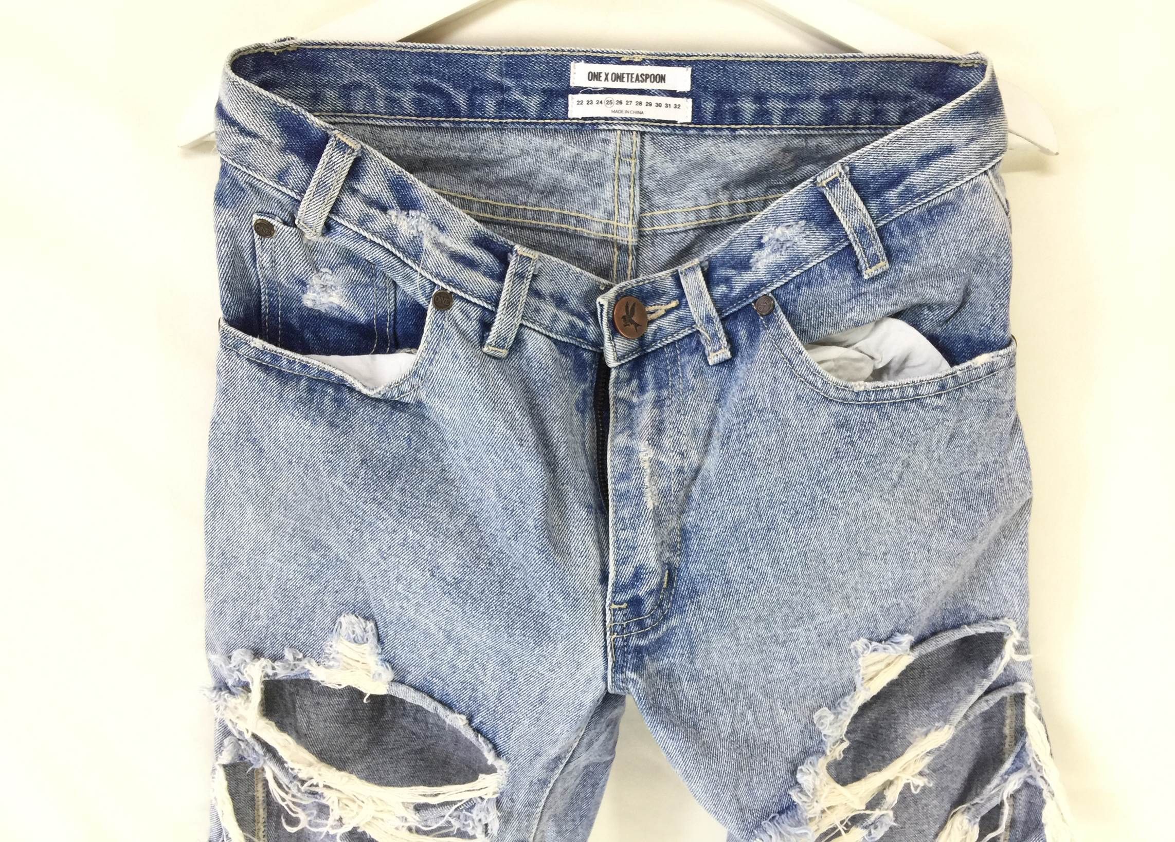 Designer One x oneteaspoon distressed jeans Size US 29 - 3 Thumbnail