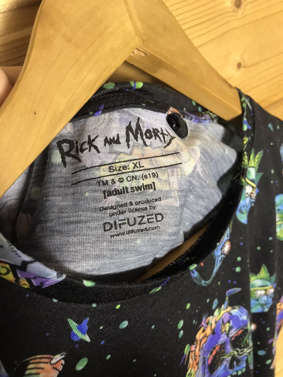 Cartoon Network Rick and Morty over print t-shirt Size US XL / EU 56 / 4 - 5 Thumbnail