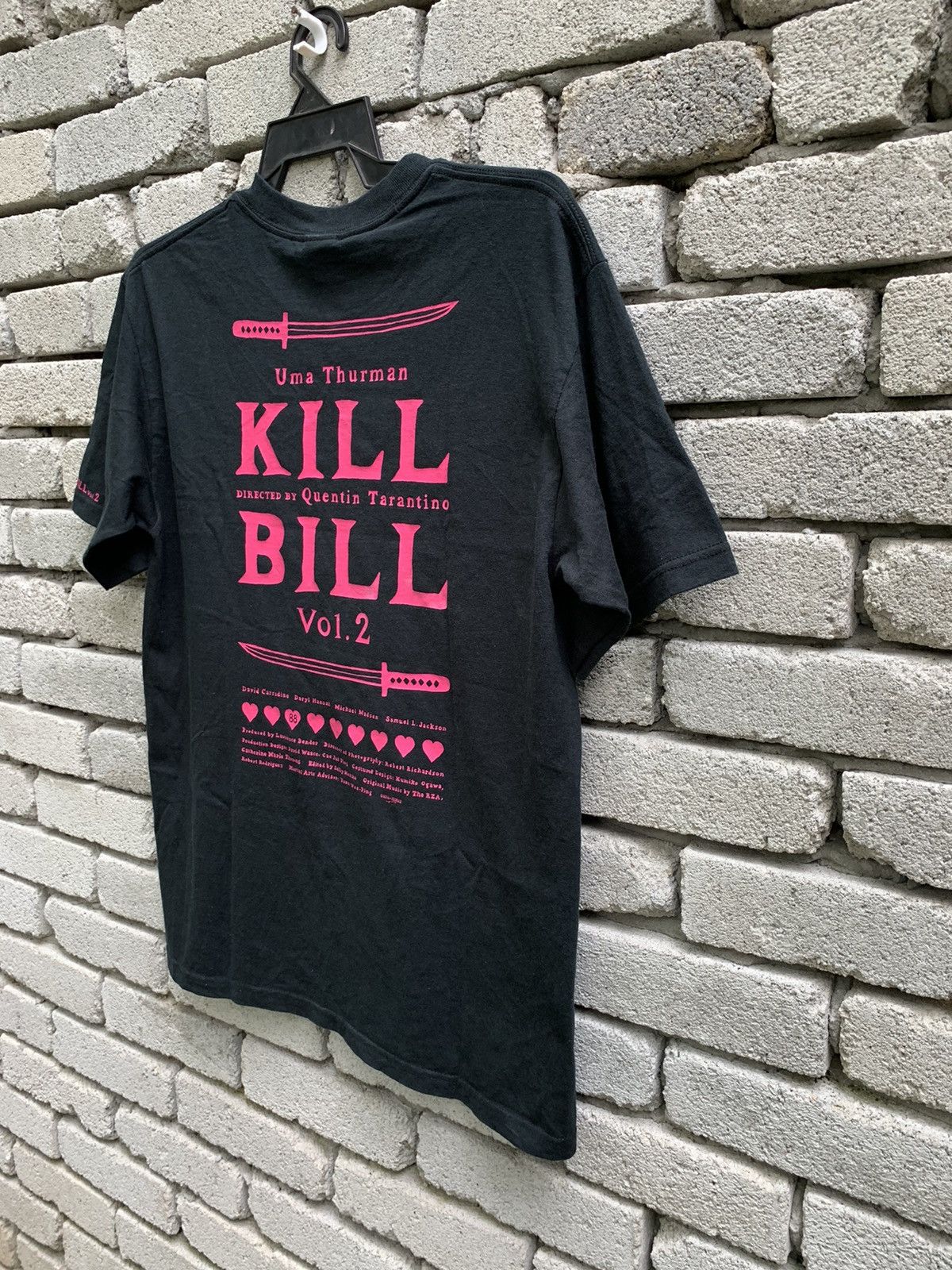 Vintage KILL BILL vol 2.. KILL is LOVE Movie Tshirt Size US M / EU 48-50 / 2 - 7 Thumbnail