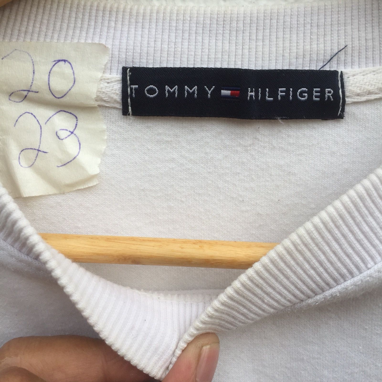 Tommy Hilfiger Vintage Tommy Hilfiger Big Logo Sweatshirt Size US XS / EU 42 / 0 - 4 Thumbnail