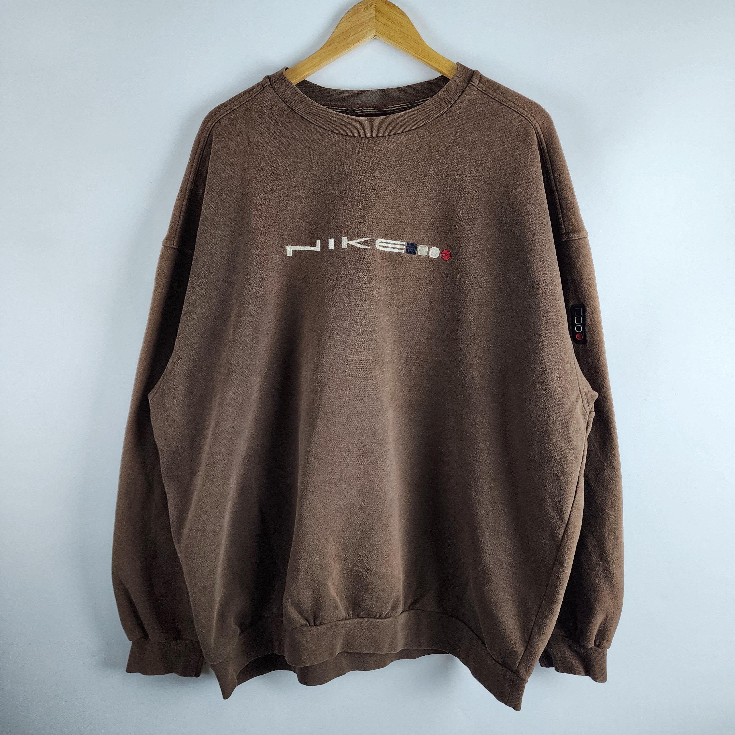 Nike spellout crewneck vintage sale