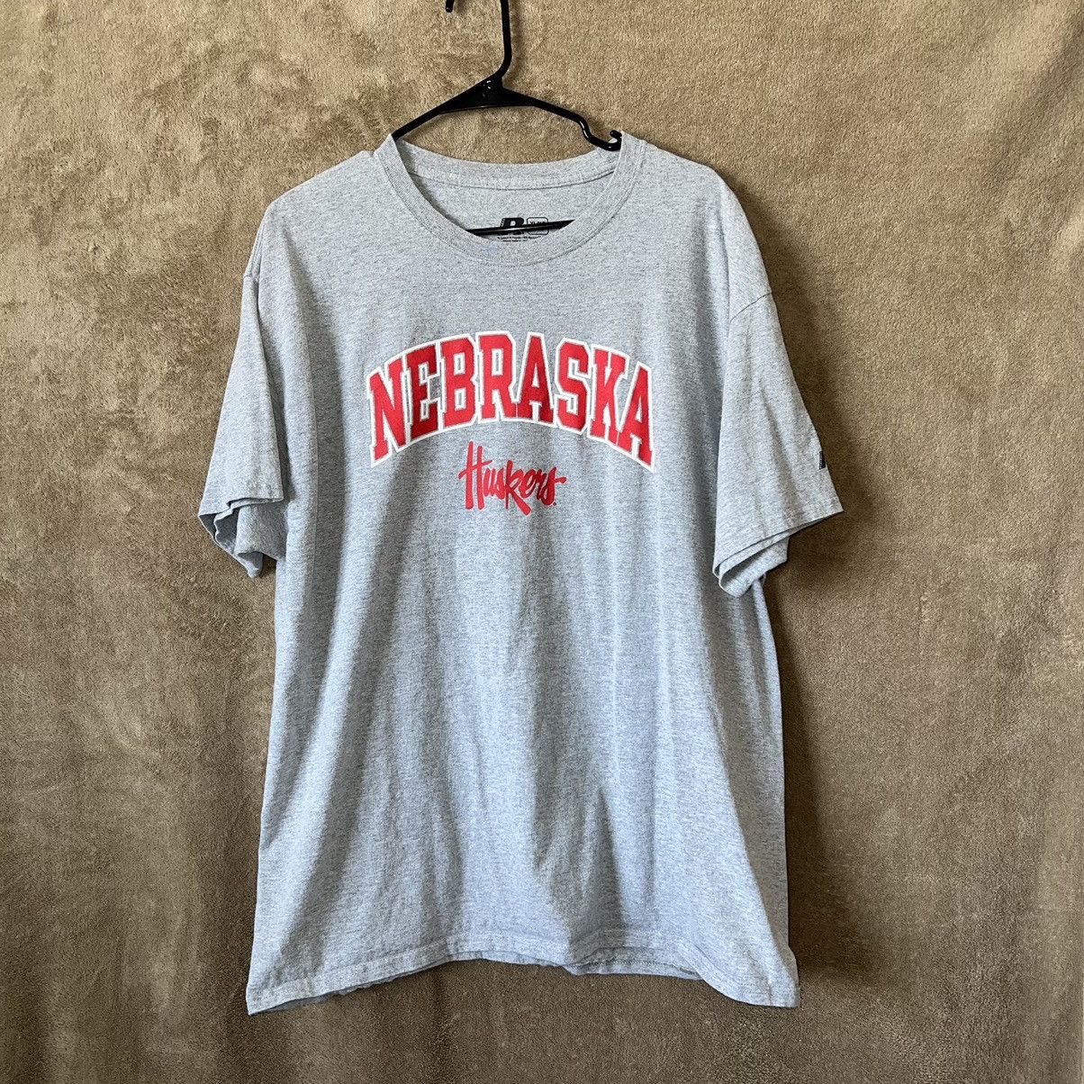 Russell Athletic Sz XL Nebraska Huskers Russell Athletic T Shirt Size US XL / EU 56 / 4 - 1 Thumbnail