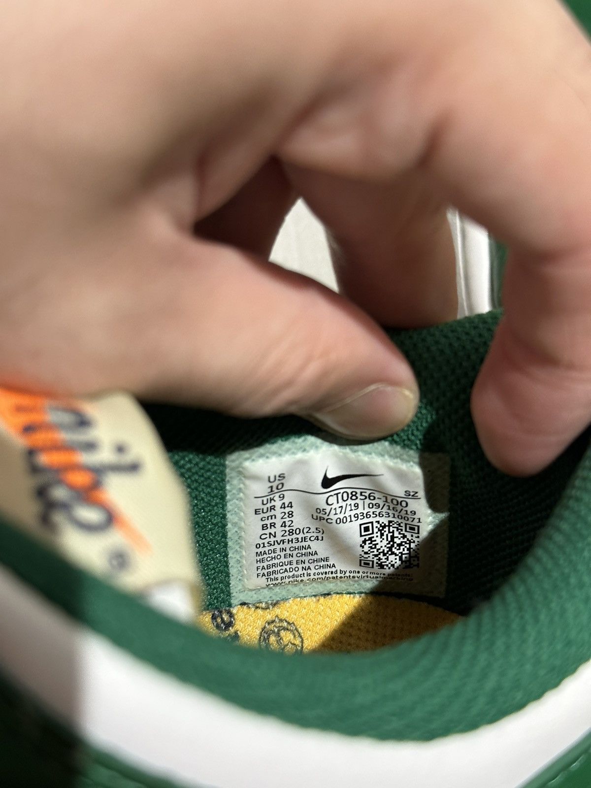 Nike × Off-White Nike Offwhite Pine Green Dunk Low Size US 10 / EU 43 - 12 Thumbnail