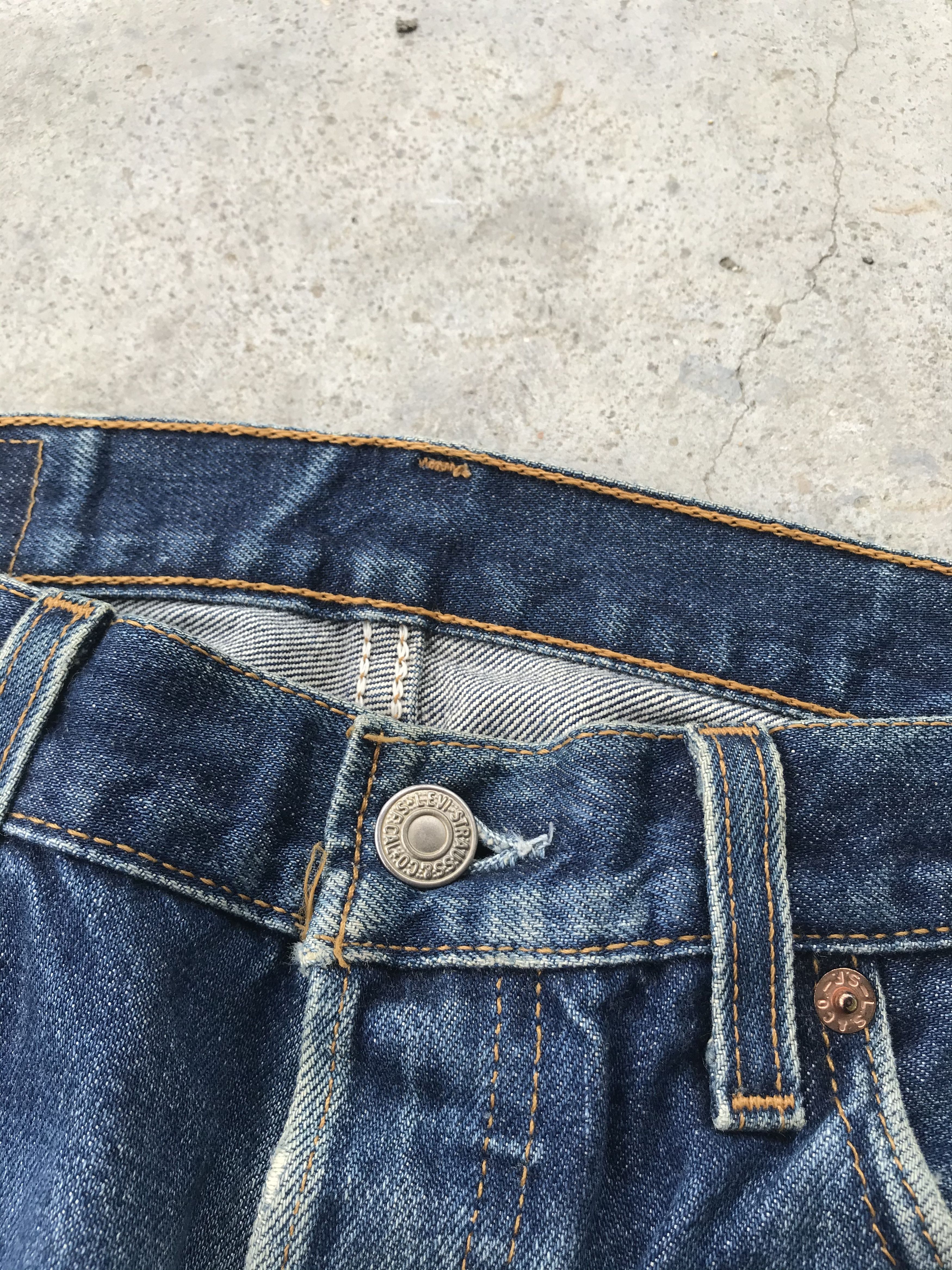 Levi's Vintage Levi's 501 rusty wash blue denim jeans 28x32 Size US 28 / EU 44 - 4 Thumbnail